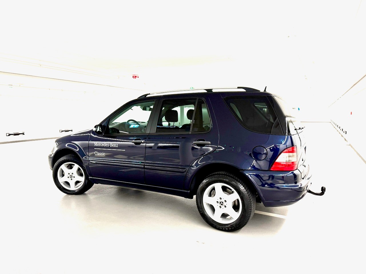 MERCEDES-BENZ ML 270 CDI Final Edition