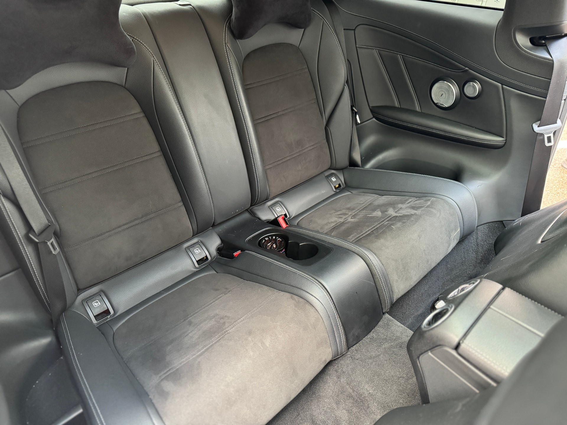 MERCEDES-BENZ C 63 AMG Speedshift-image-16