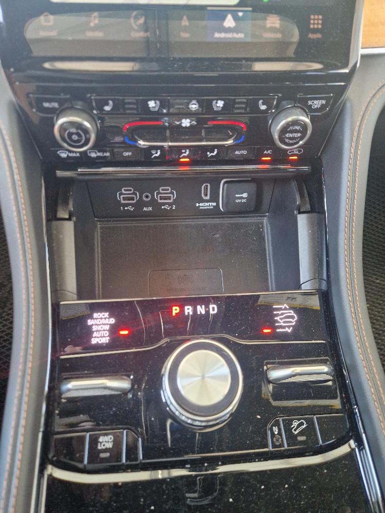 JEEP Grand Cherokee Summit 3,6 "Reserve"-image-8