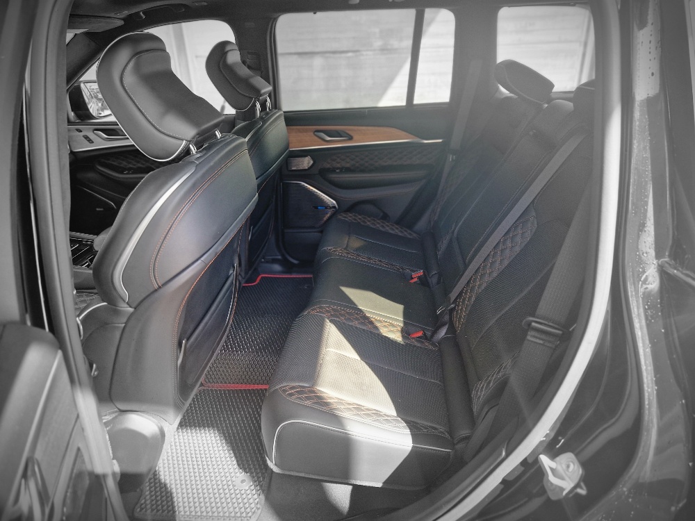 JEEP Grand Cherokee Summit 3,6 "Reserve"-image-11