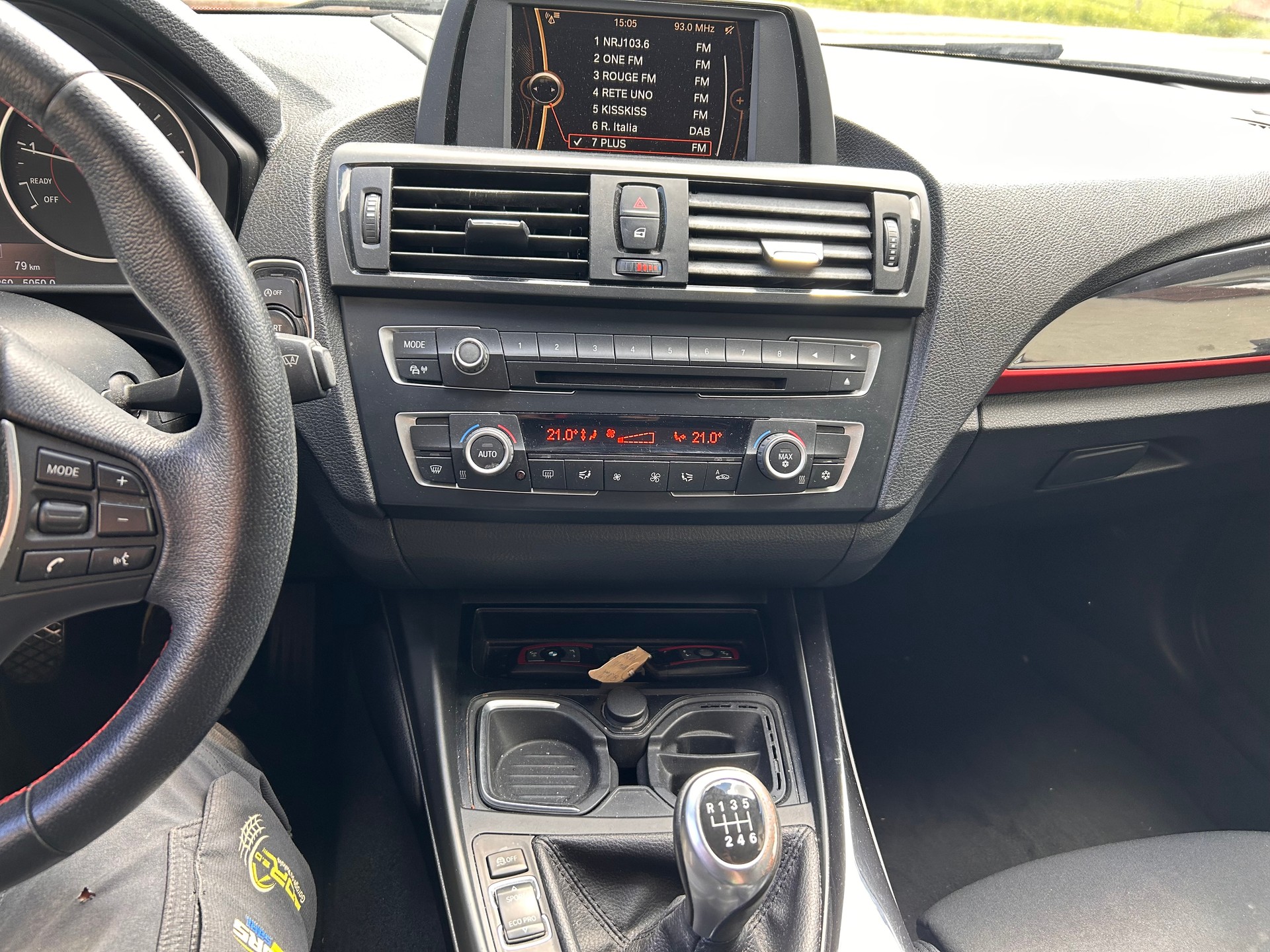 BMW 116i-image-10