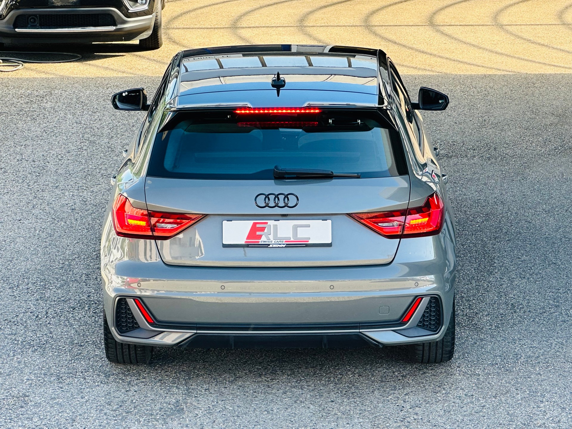 AUDI A1 Sportback 30 TFSI S Line Attraction S-tronic-image-15