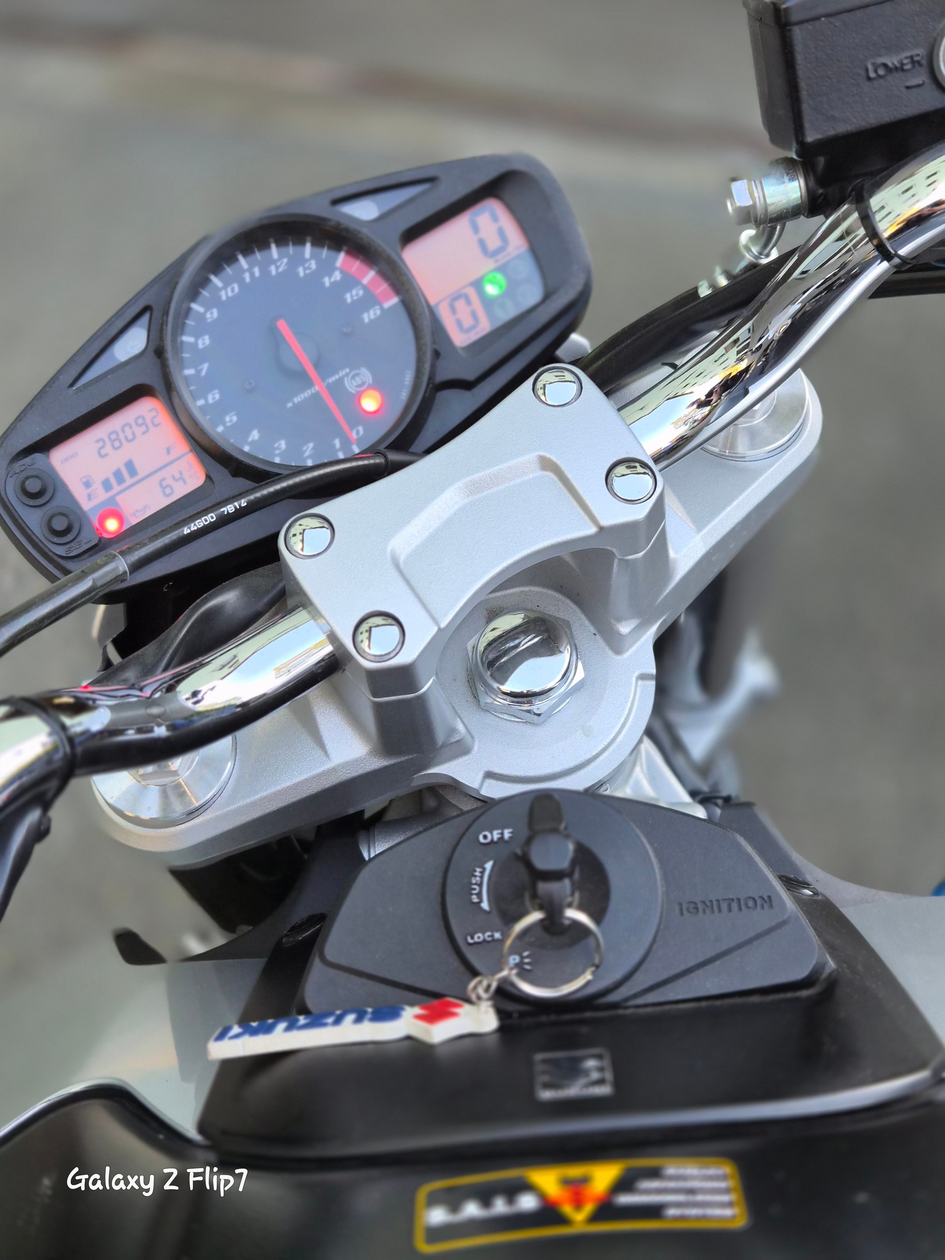 SUZUKI GSR 600 ABS K7-image-1