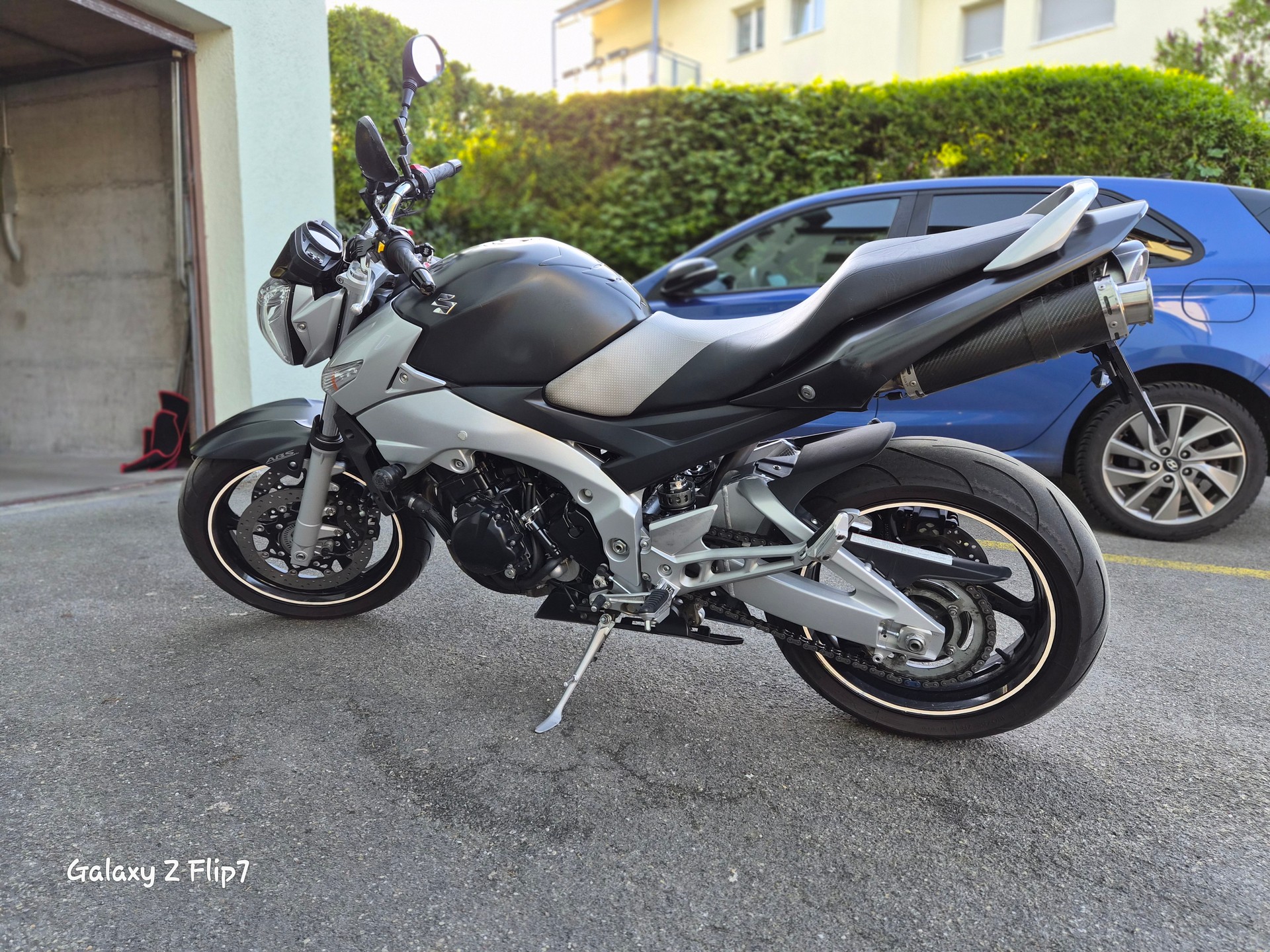 SUZUKI GSR 600 ABS K7-image-6