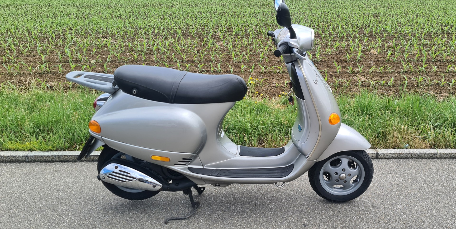PIAGGIO Vespa 125 ET4 Space Dream-image-1