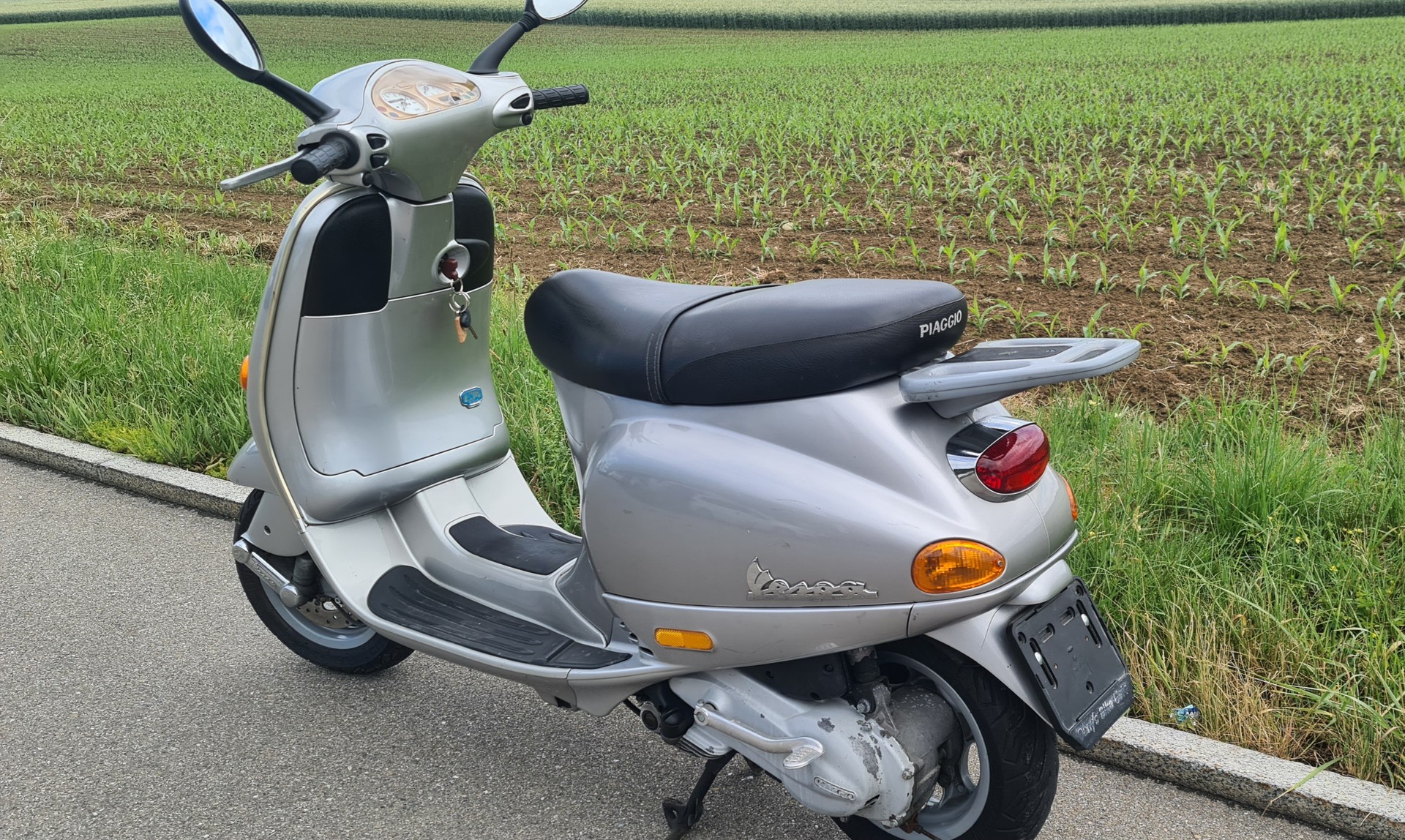 PIAGGIO Vespa 125 ET4 Space Dream-image-3