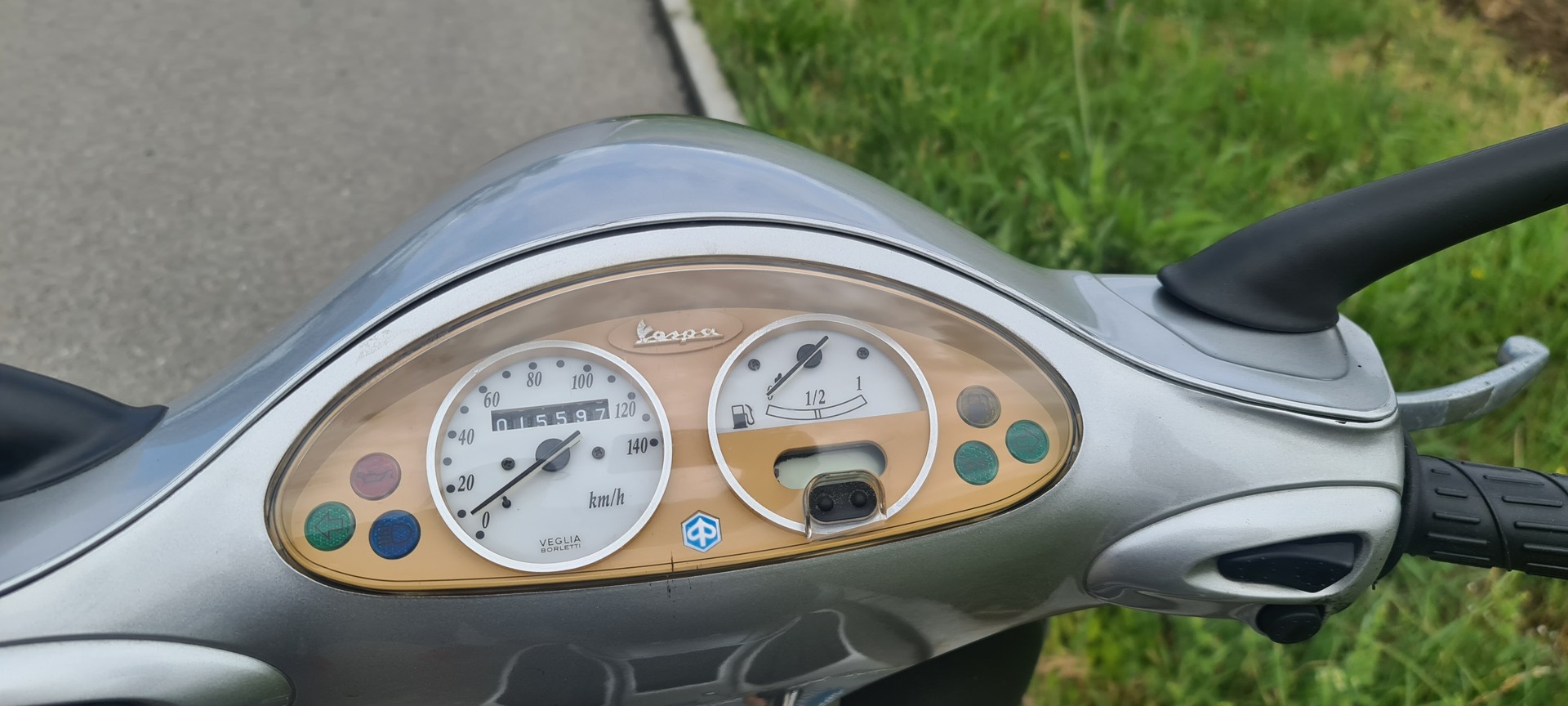 PIAGGIO Vespa 125 ET4 Space Dream-image-6