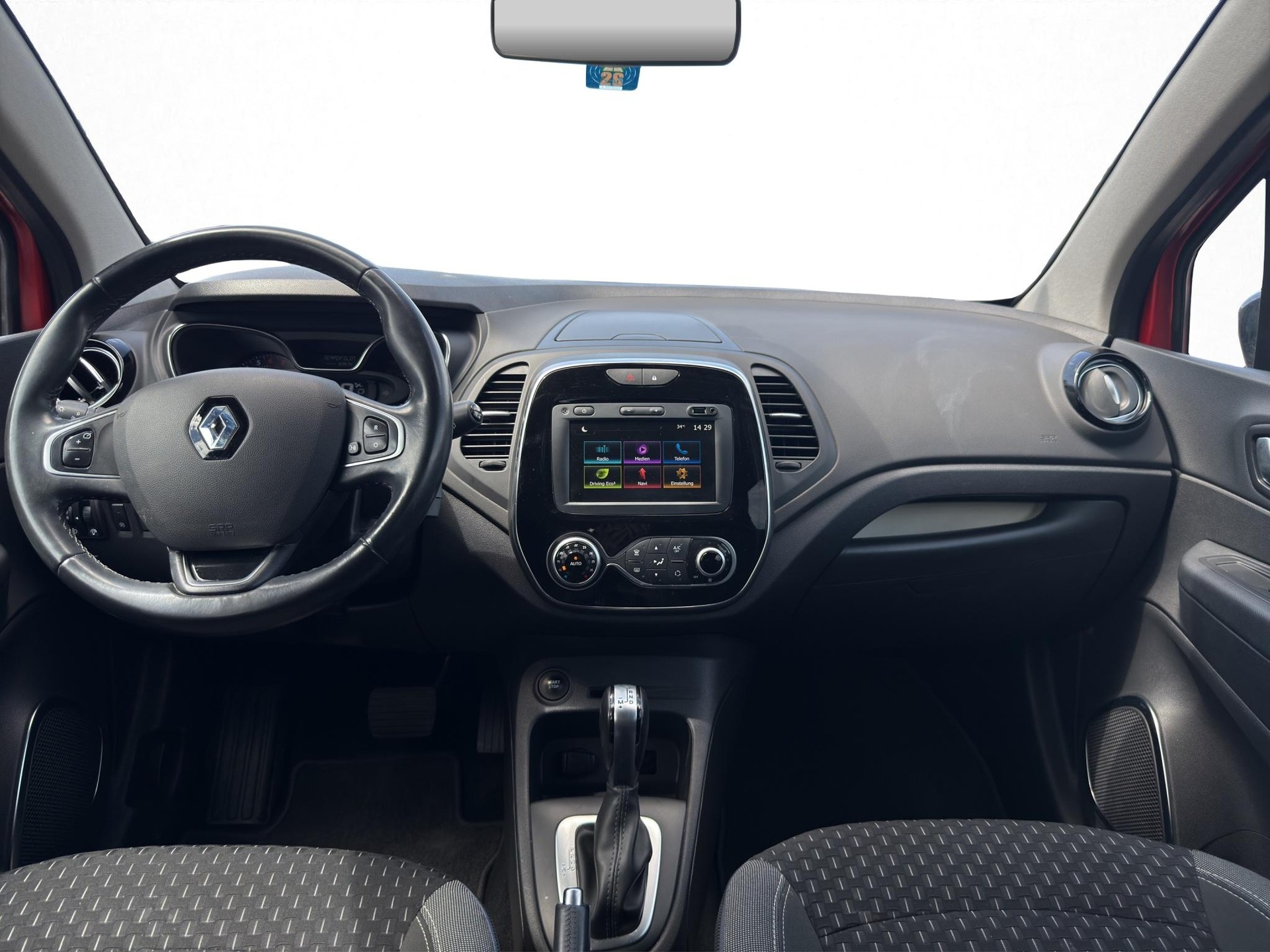 RENAULT Captur 1.3 TCe Intens EDC S/S PF-image-17