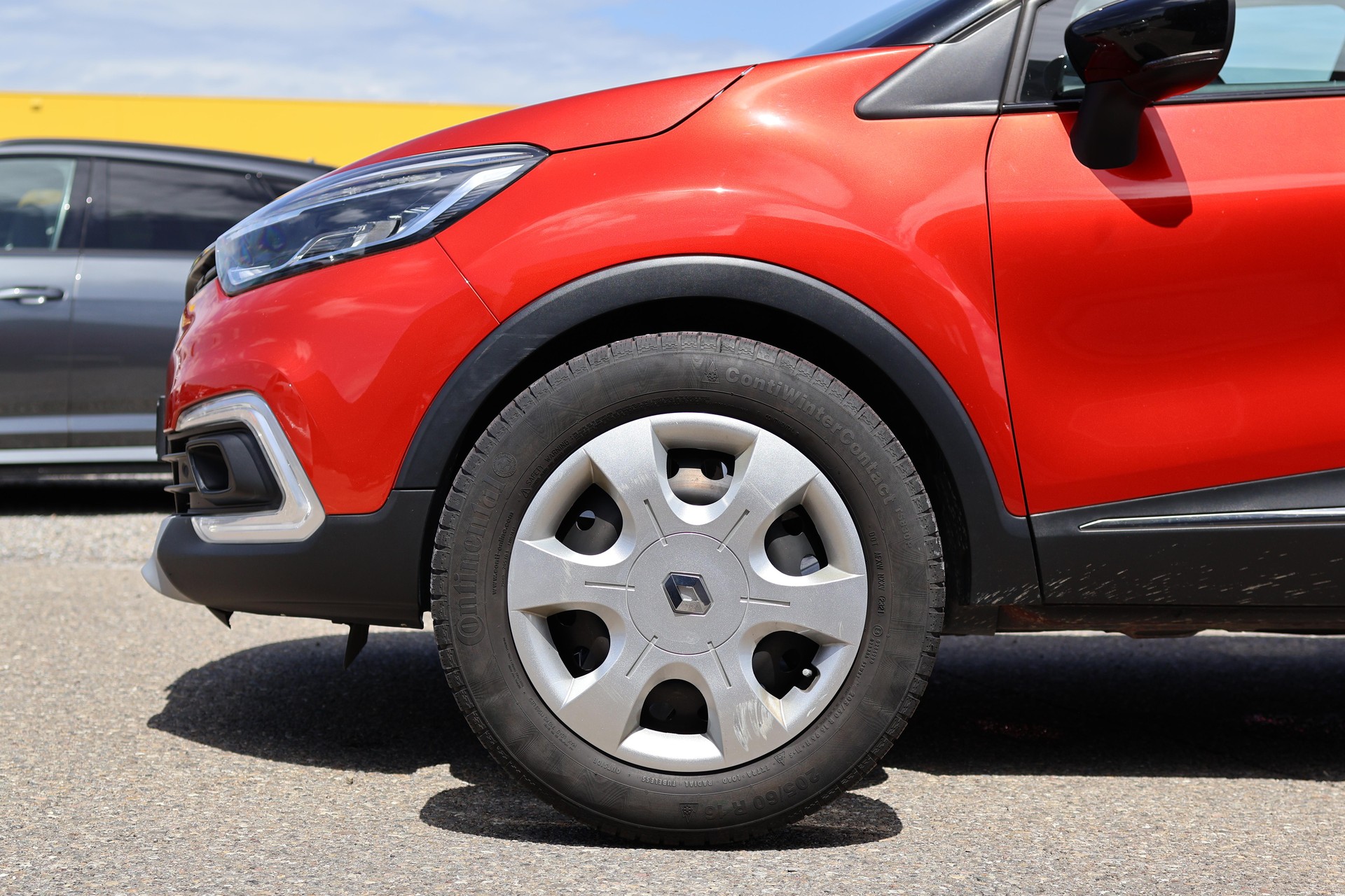 RENAULT Captur 1.3 TCe Intens EDC S/S PF-image-12