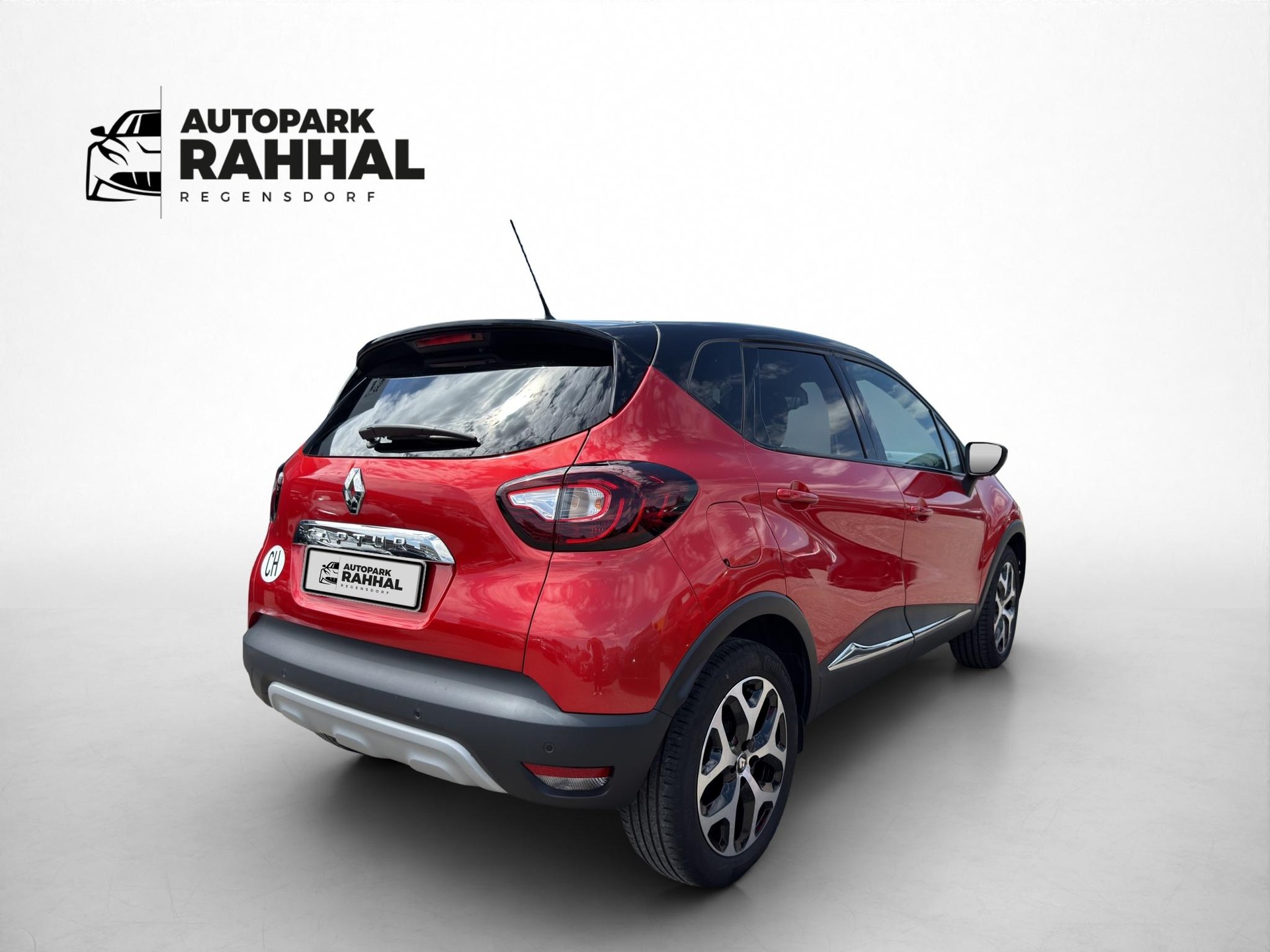 RENAULT Captur 1.3 TCe Intens EDC S/S PF-image-6
