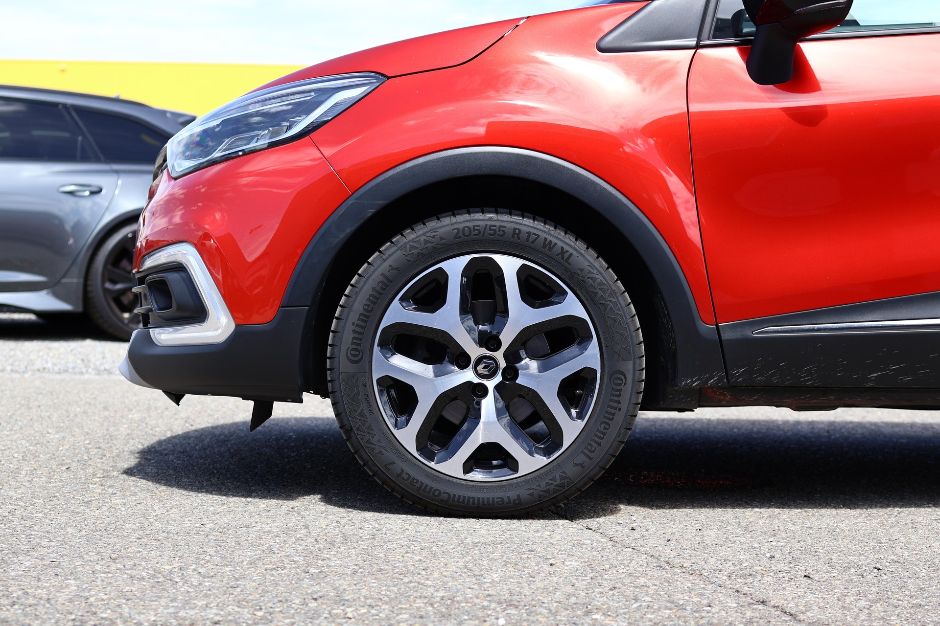 RENAULT Captur 1.3 TCe Intens EDC S/S PF-image-11