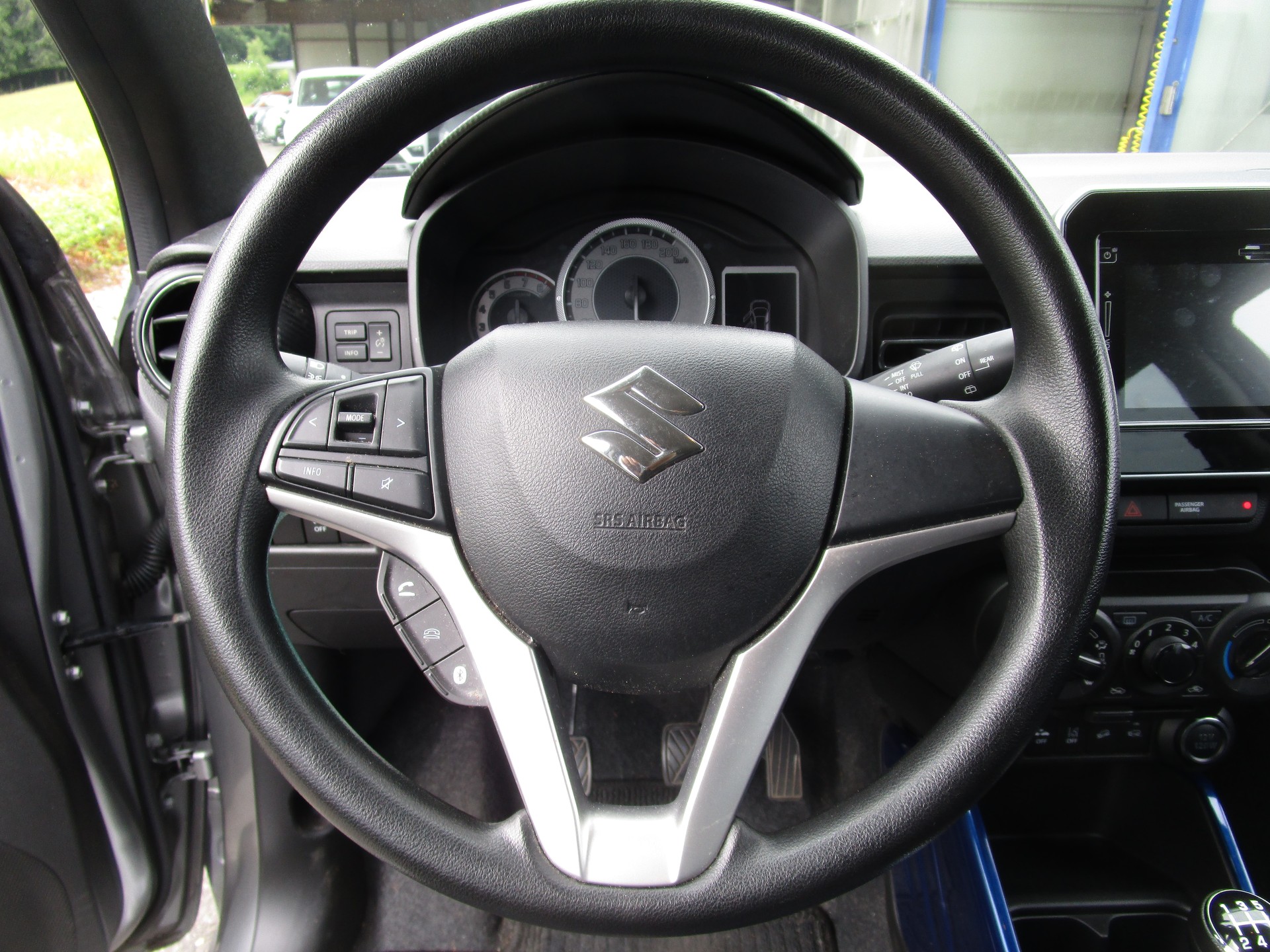 SUZUKI Ignis 1.2i Compact+ Hybrid 4x4-image-7