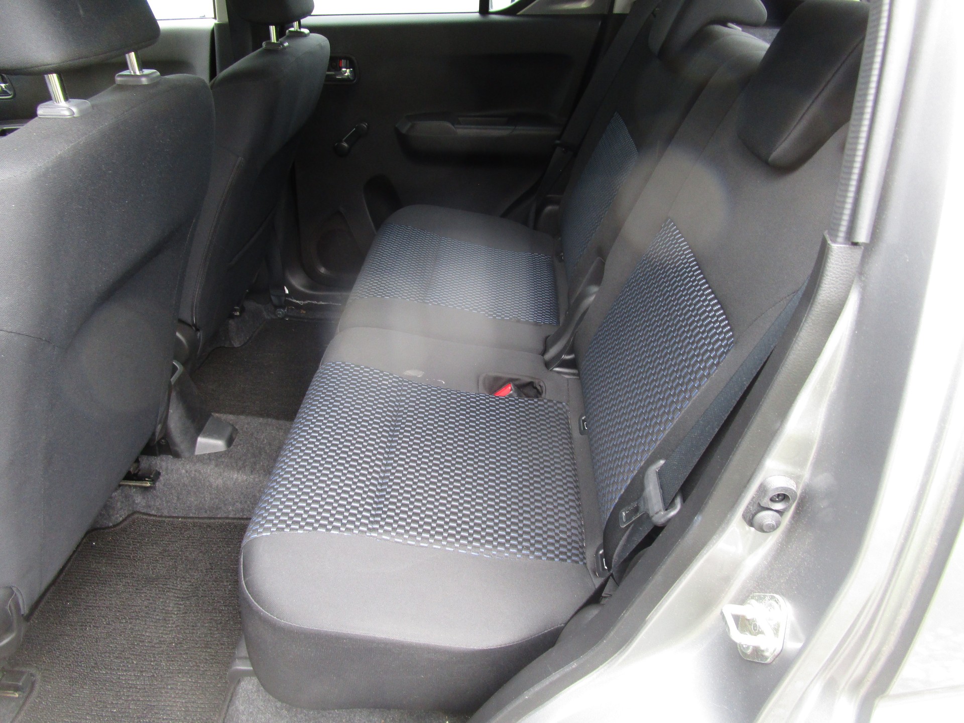 SUZUKI Ignis 1.2i Compact+ Hybrid 4x4-image-6