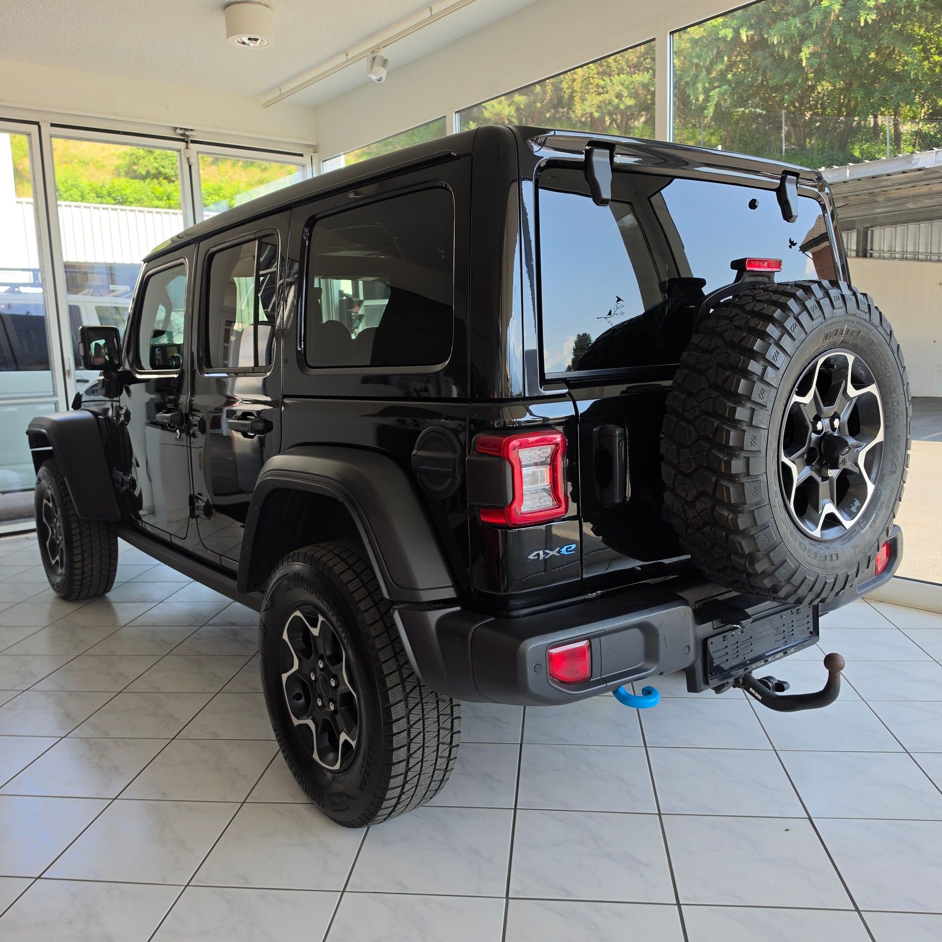 JEEP Wrangler 2.0 PHEV Unlimited Rubicon DT Automatic-image-5