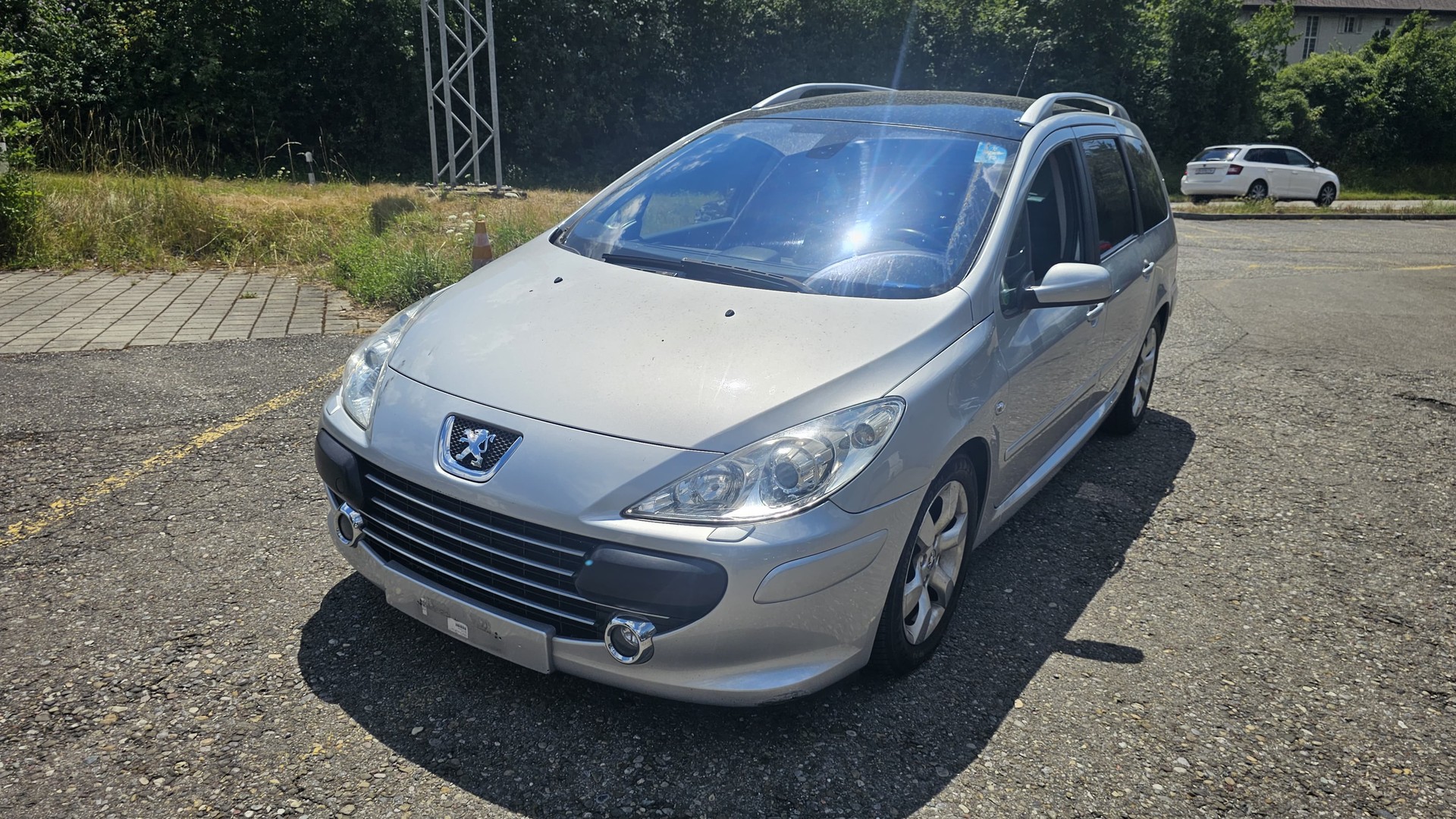 PEUGEOT 307 SW 2.0 HDI Black&Silver Edition