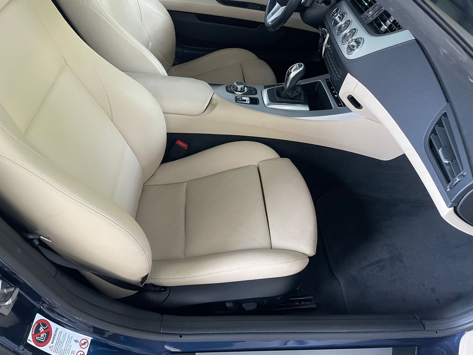 BMW Z4 sDrive35i DKG-image-11