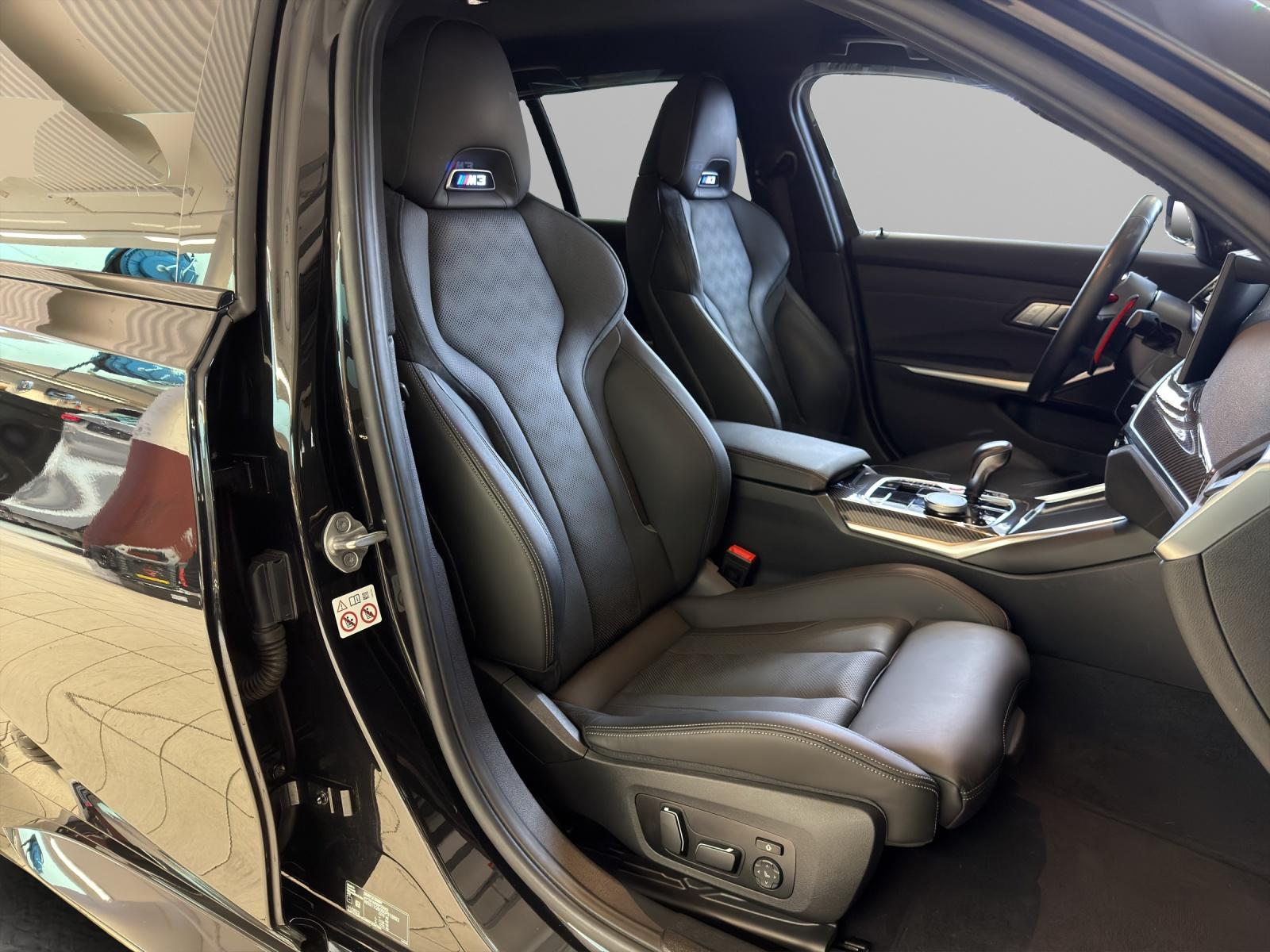 BMW M3 Competition xDrive Touring-image-17