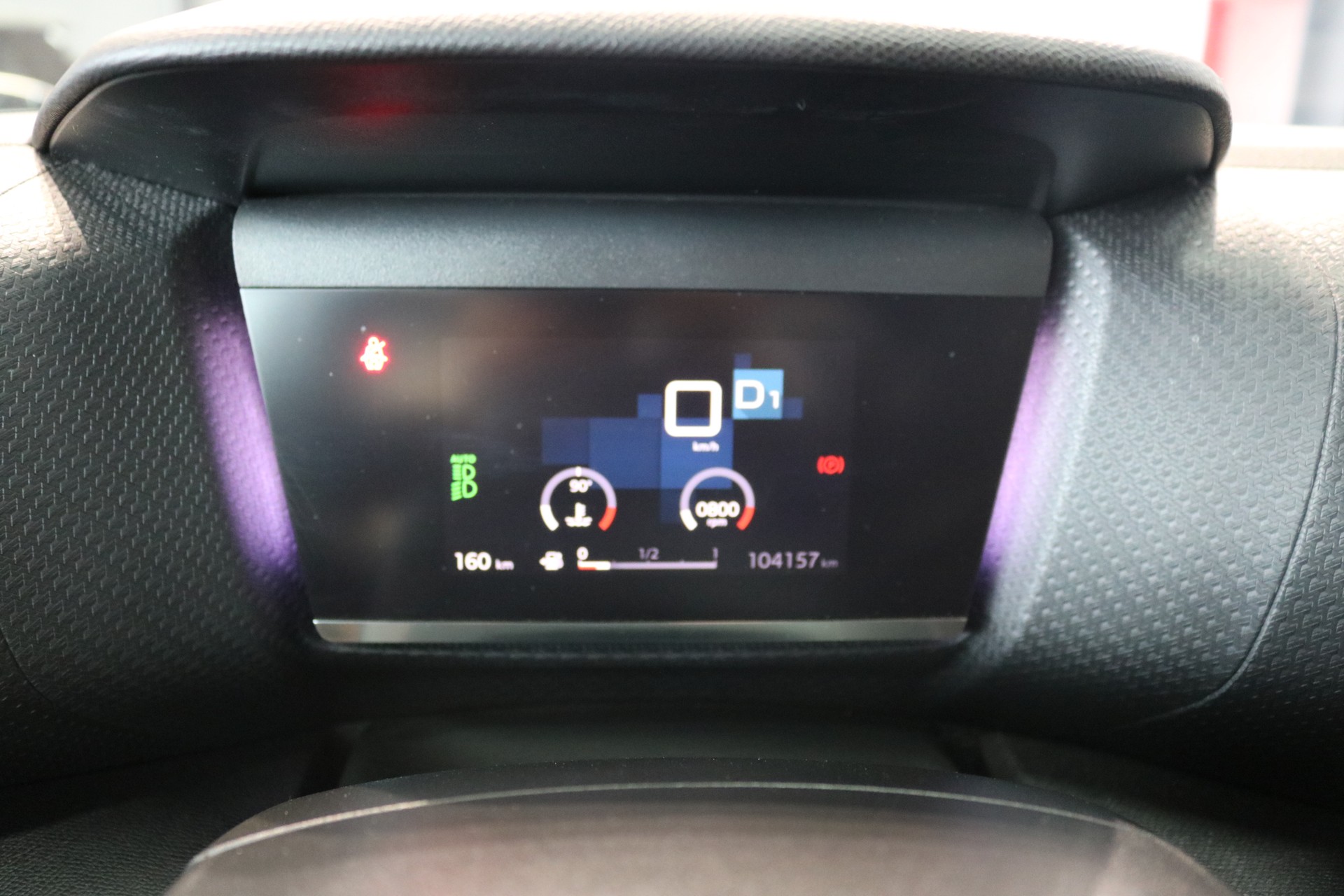 CITROEN C4 Shine EAT8-image-46
