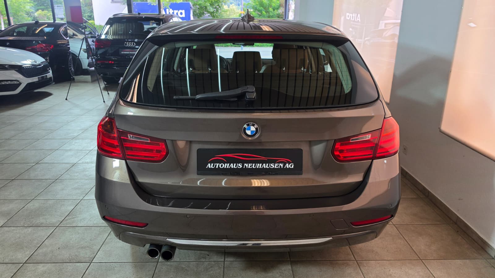 BMW 328i xDrive Touring Luxury Line Steptronic, Schweizer Fahrzeug, Frisch ab MFK und Frisch ab Service-image-13
