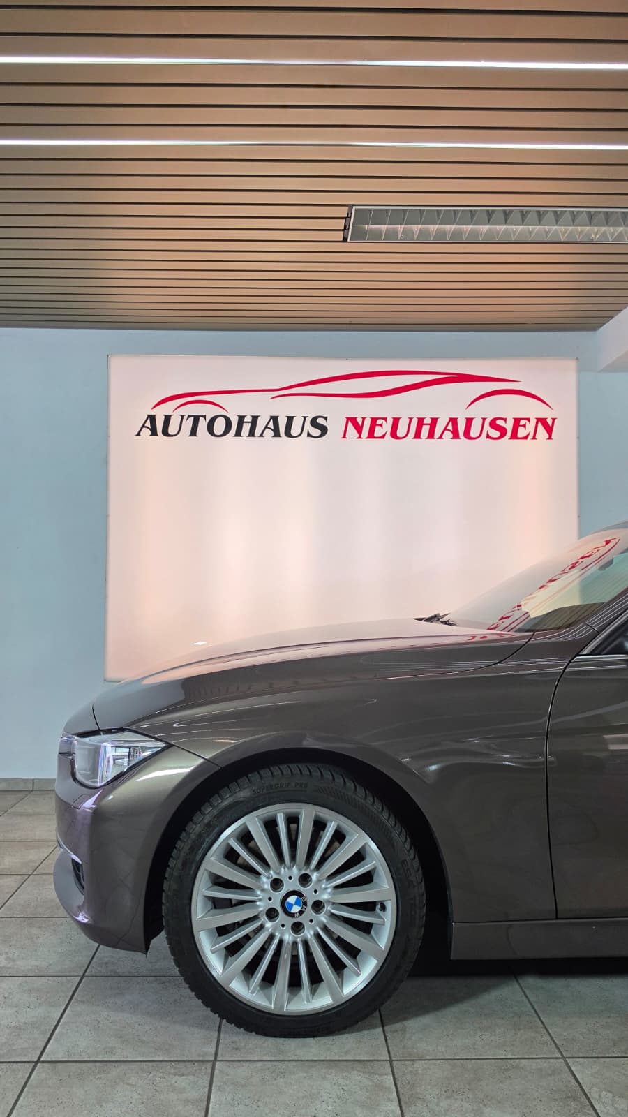 BMW 328i xDrive Touring Luxury Line Steptronic, Schweizer Fahrzeug, Frisch ab MFK und Frisch ab Service-image-4