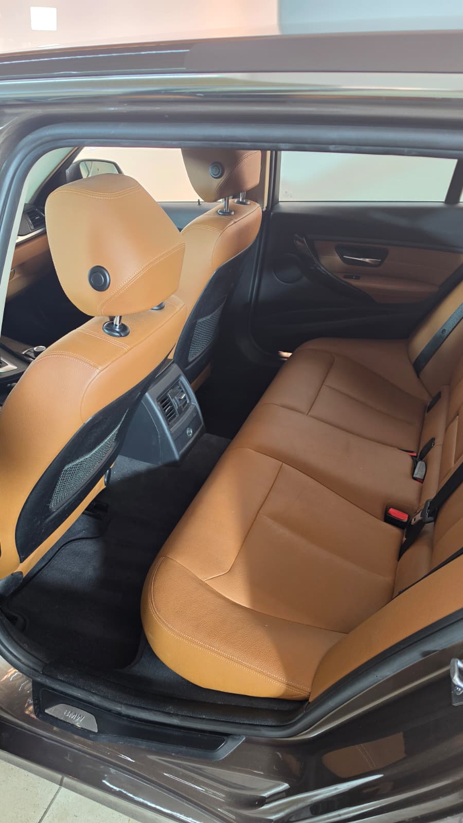 BMW 328i xDrive Touring Luxury Line Steptronic, Schweizer Fahrzeug, Frisch ab MFK und Frisch ab Service-image-11