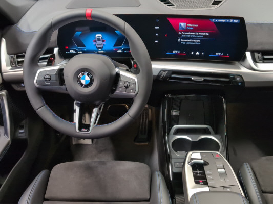 BMW X1 M35i xDrive-image-10