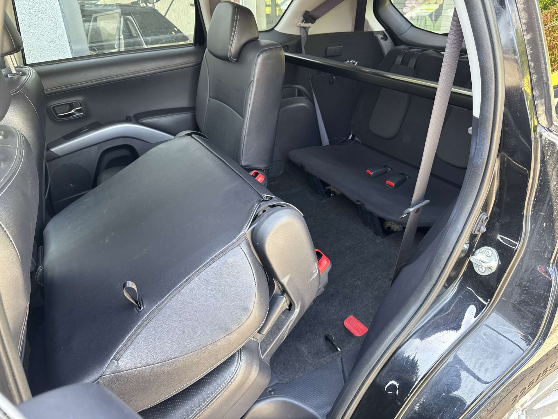 MITSUBISHI Outlander 2.2 DID Intense 4WD TC-SST-image-13