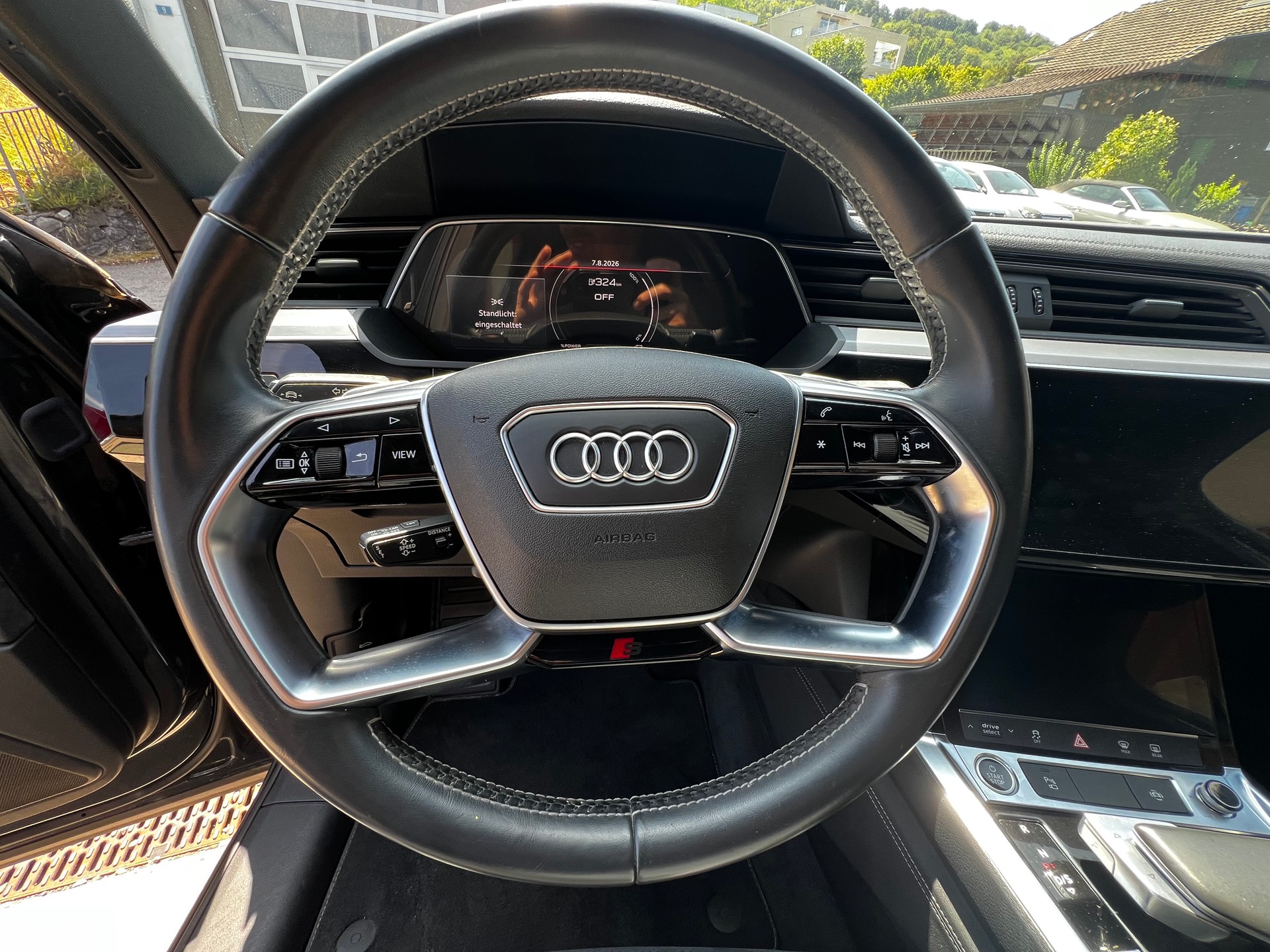 AUDI e-tron 55 quattro / SoH 97%-image-16