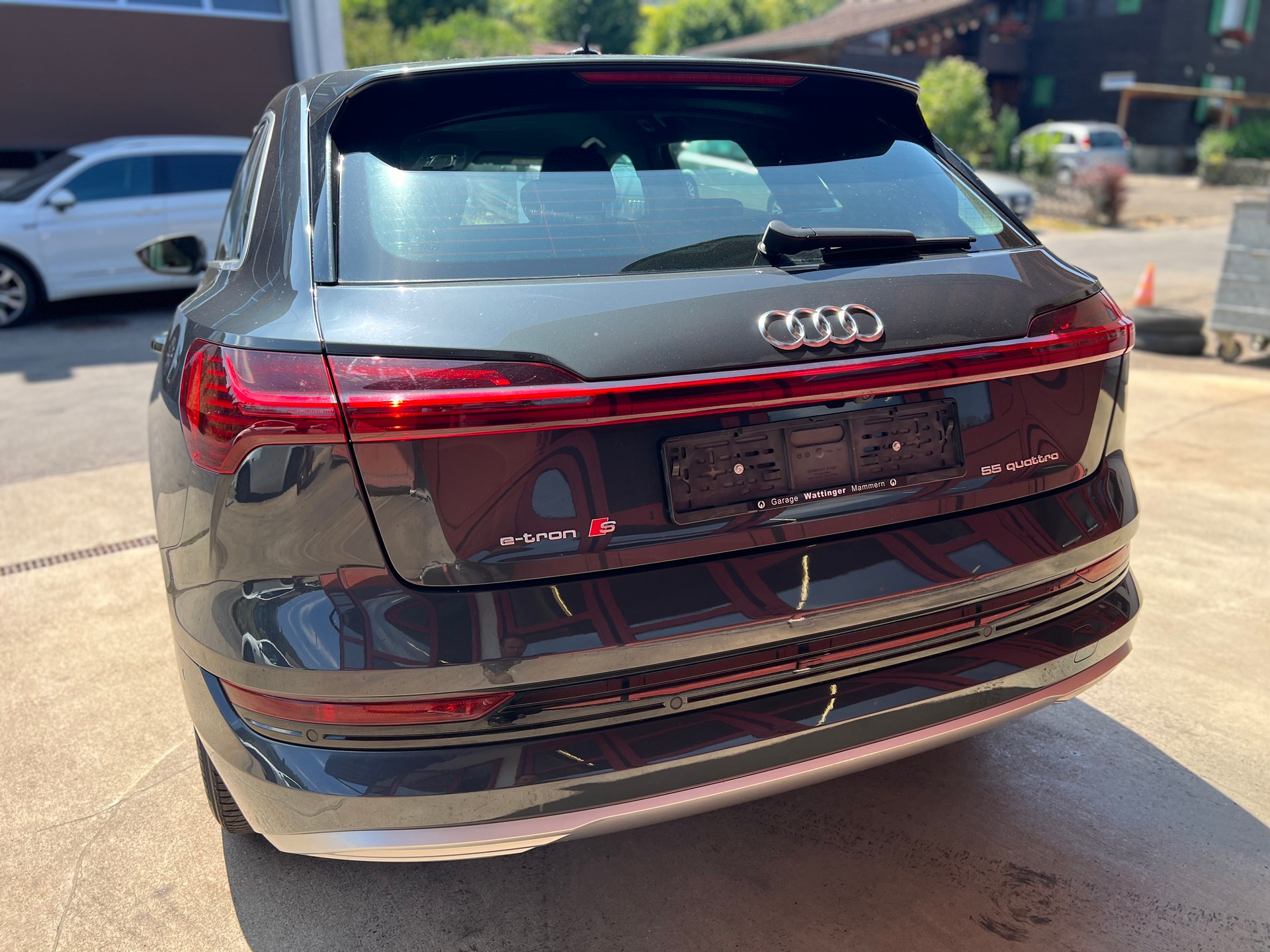AUDI e-tron 55 quattro / SoH 97%-image-4