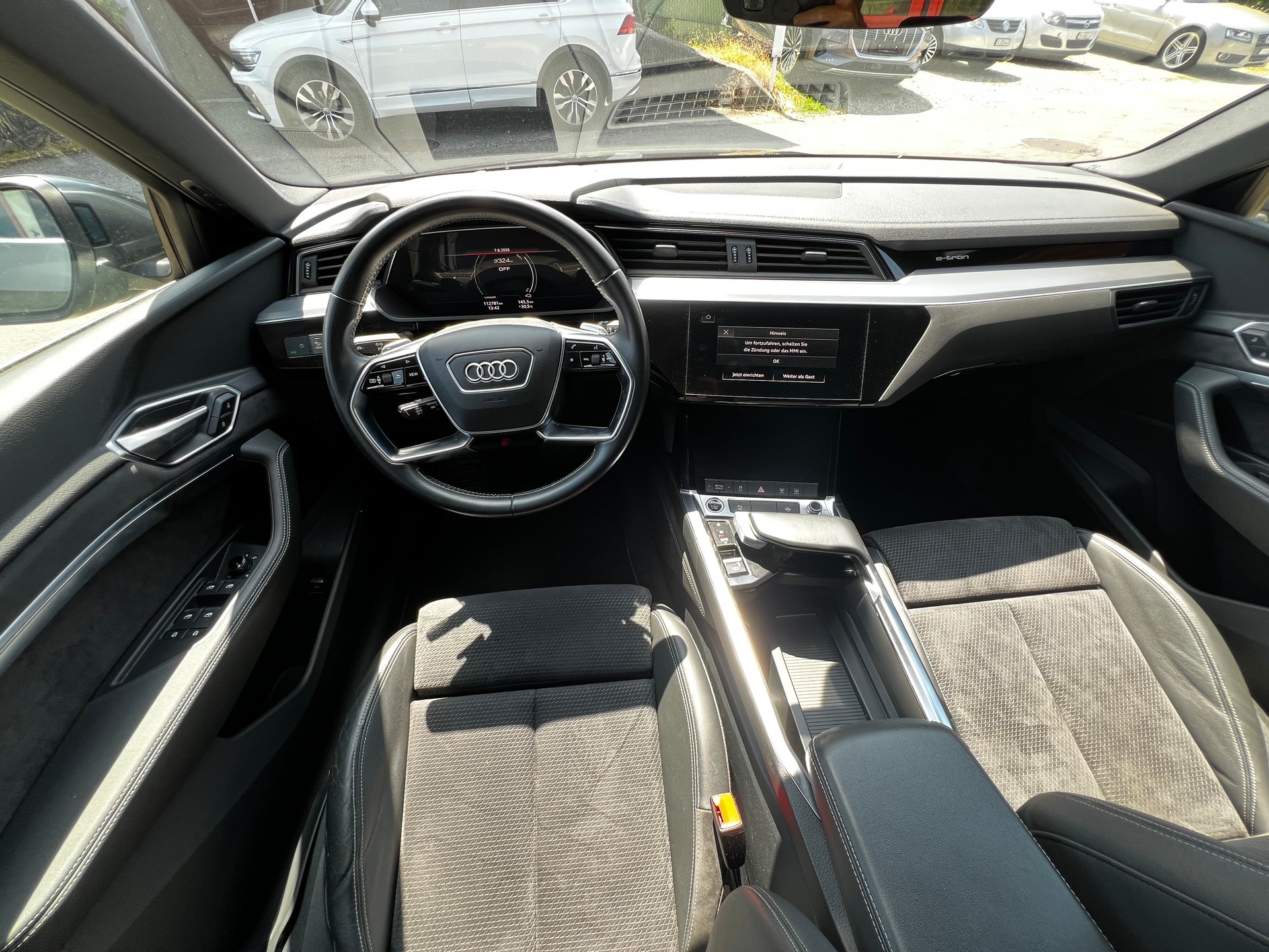 AUDI e-tron 55 quattro / SoH 97%-image-15
