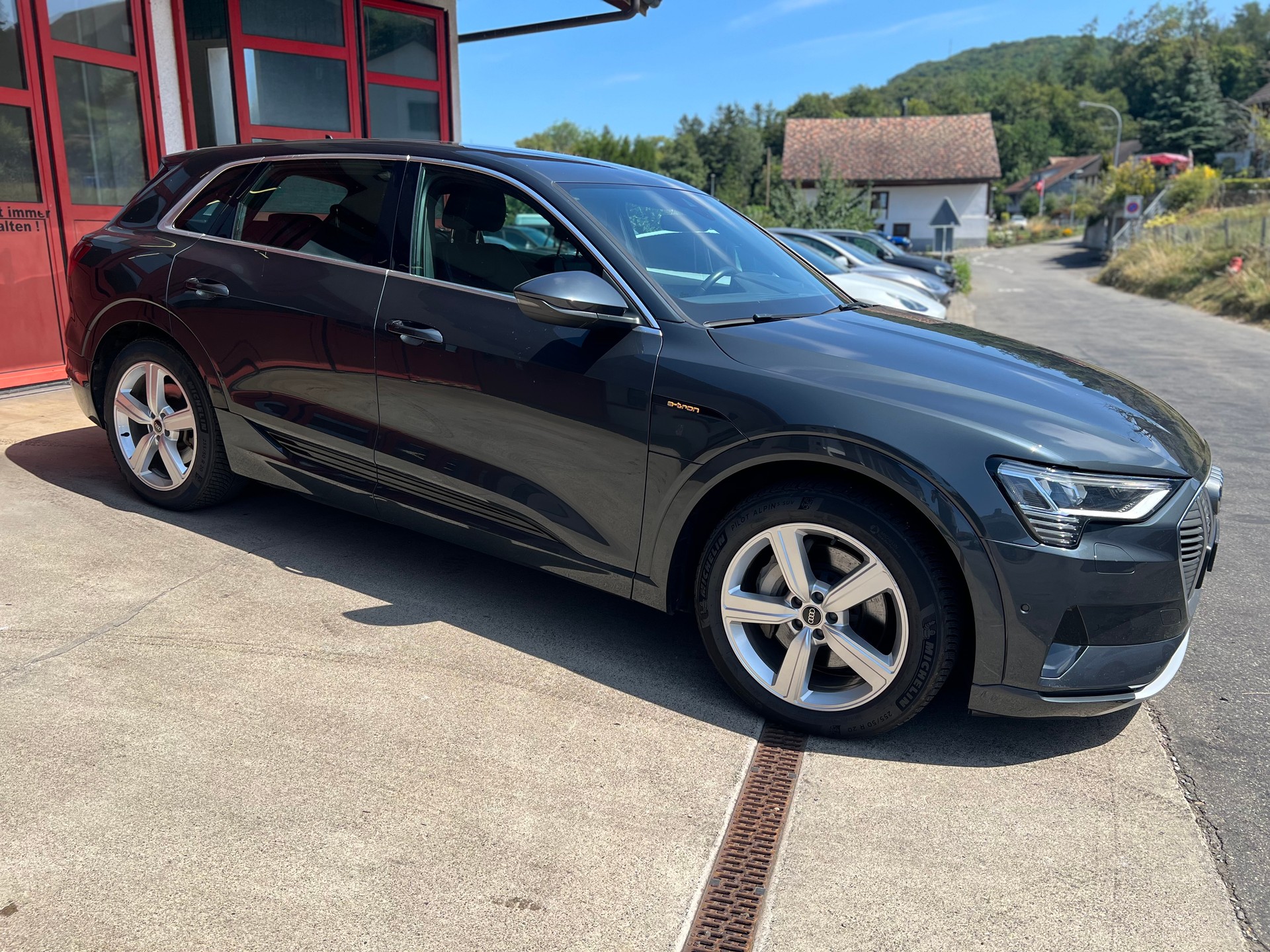 AUDI e-tron 55 quattro / SoH 97%-image-7
