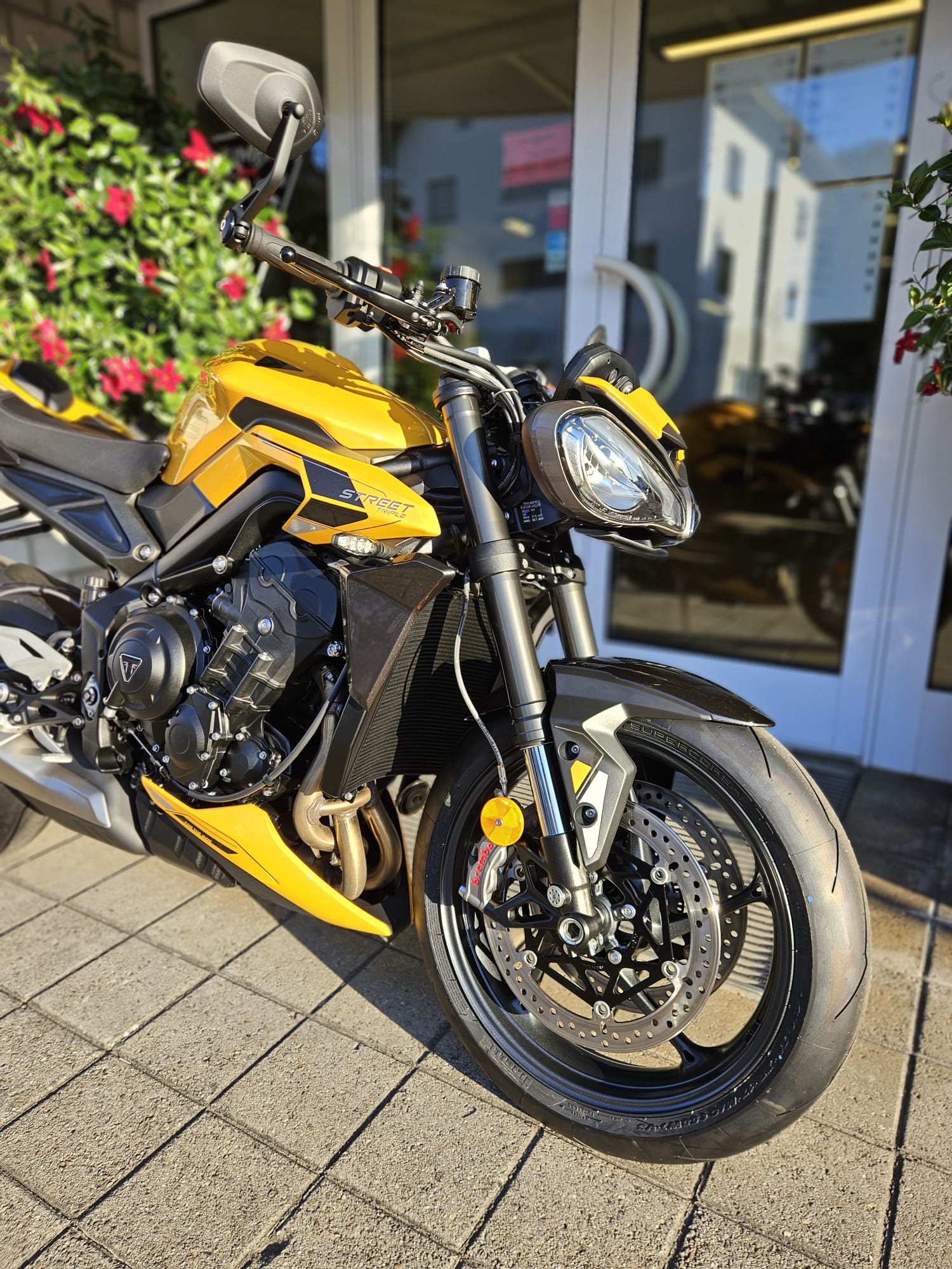 TRIUMPH Street Triple 765 RS-image-7