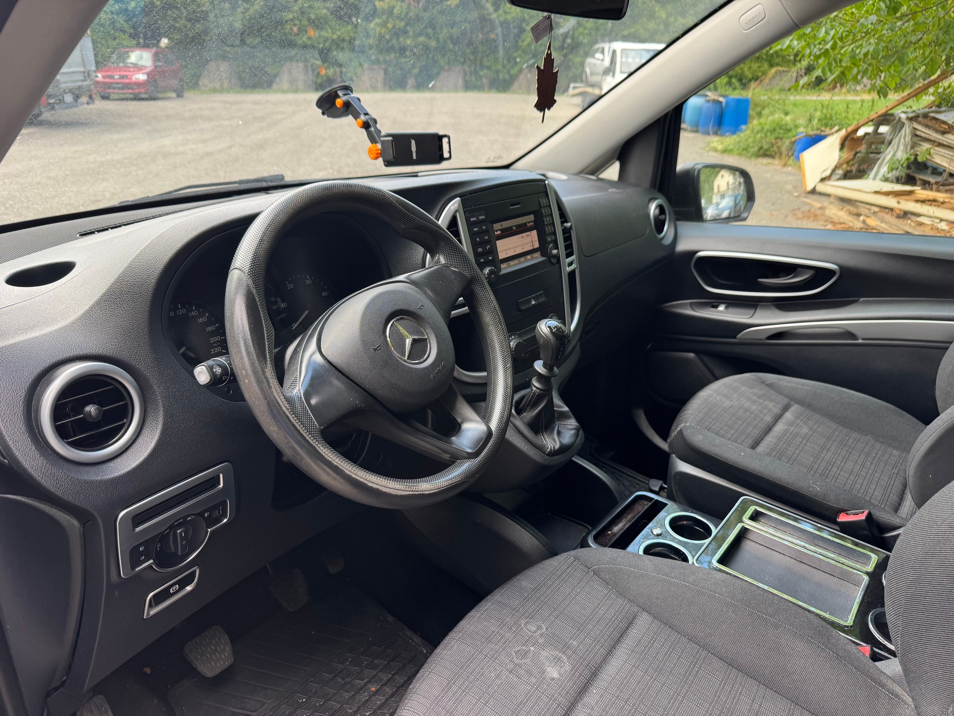 MERCEDES-BENZ Vito 111 BlueTec Tourer Base L-image-8
