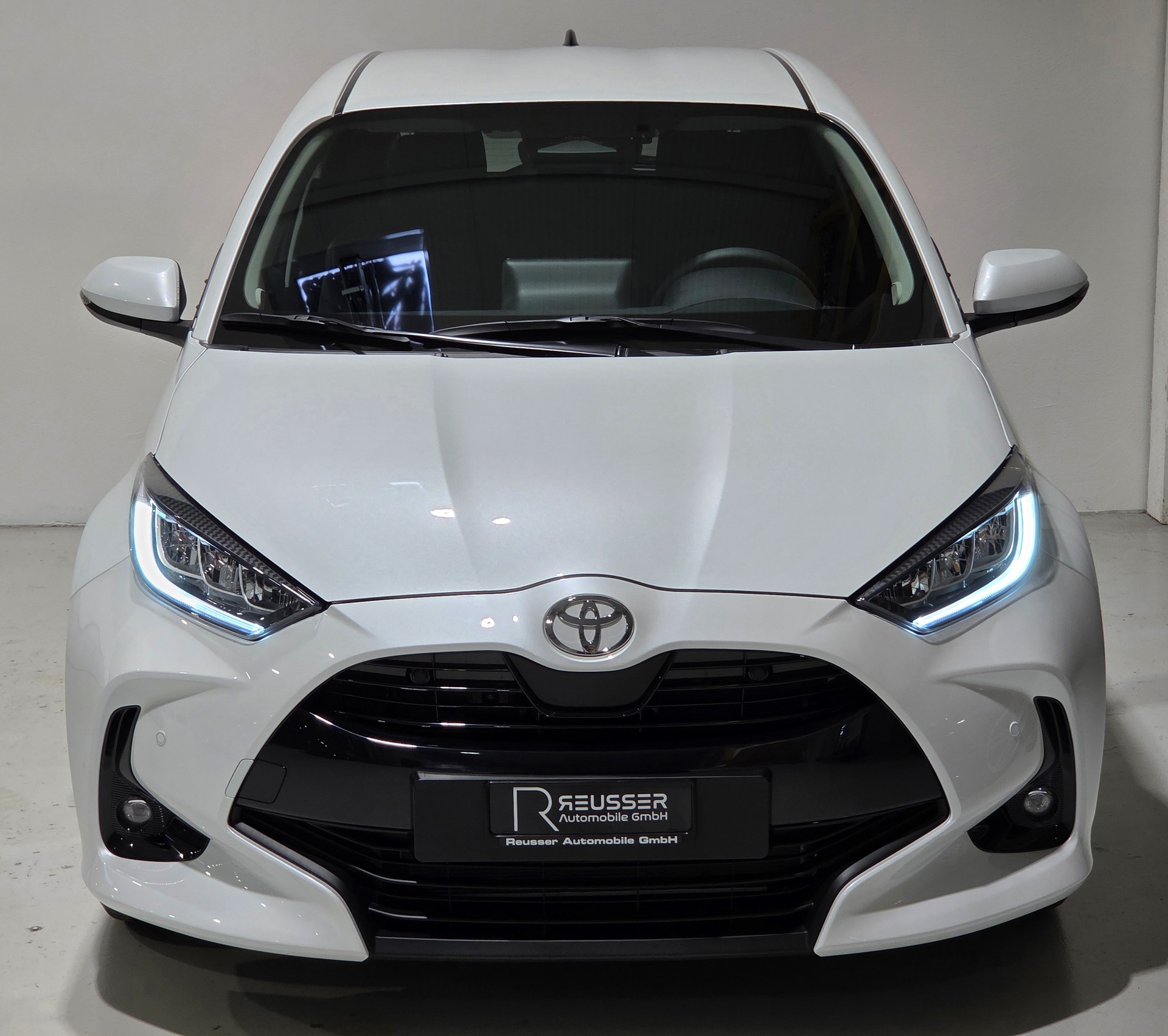 TOYOTA Yaris 1,5 VVT-i HSD CVT Teamplayer-image-22