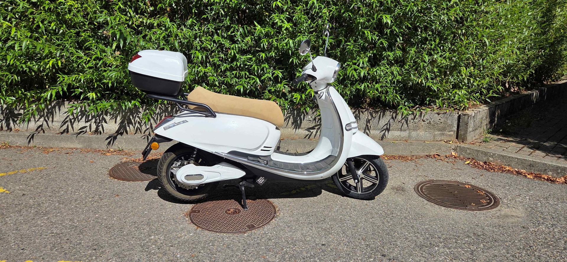 EFUN PUSA 90 Erider-image-2