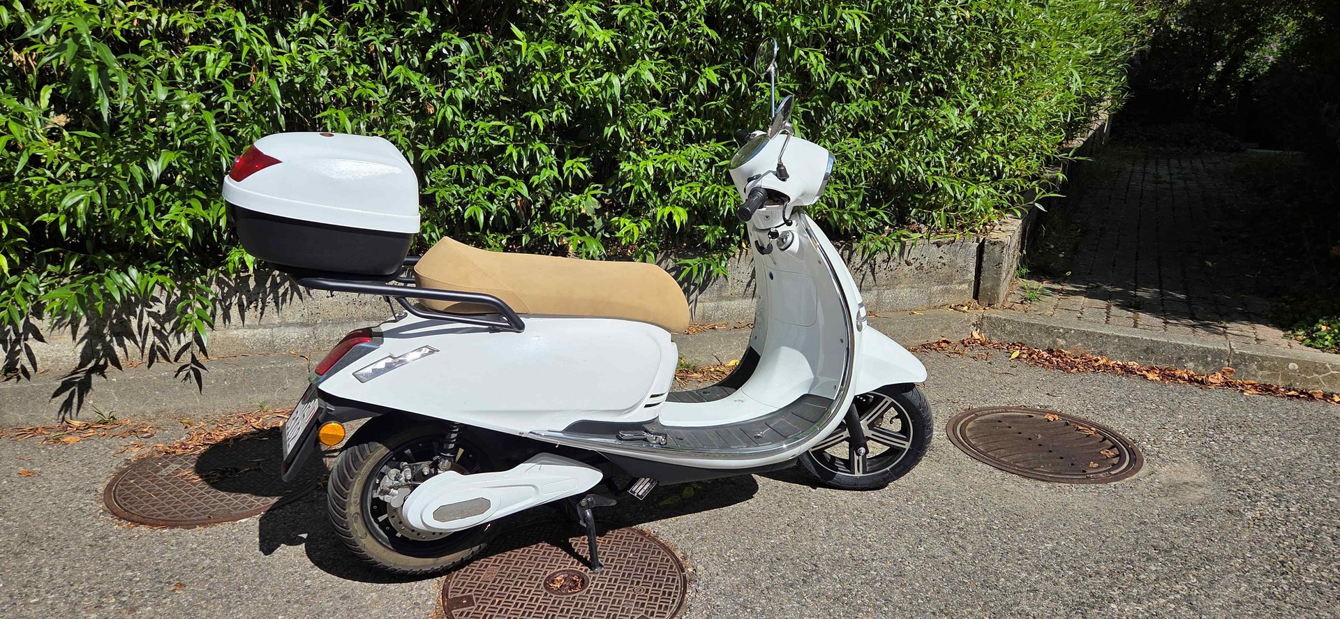 EFUN PUSA 90 Erider-image-4