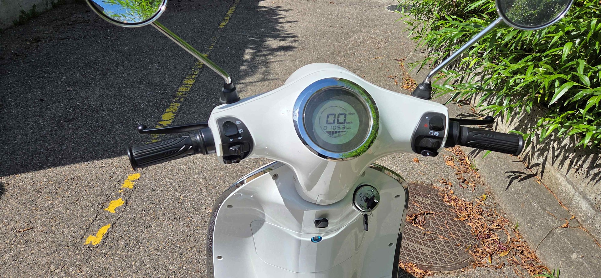 EFUN PUSA 90 Erider-image-7