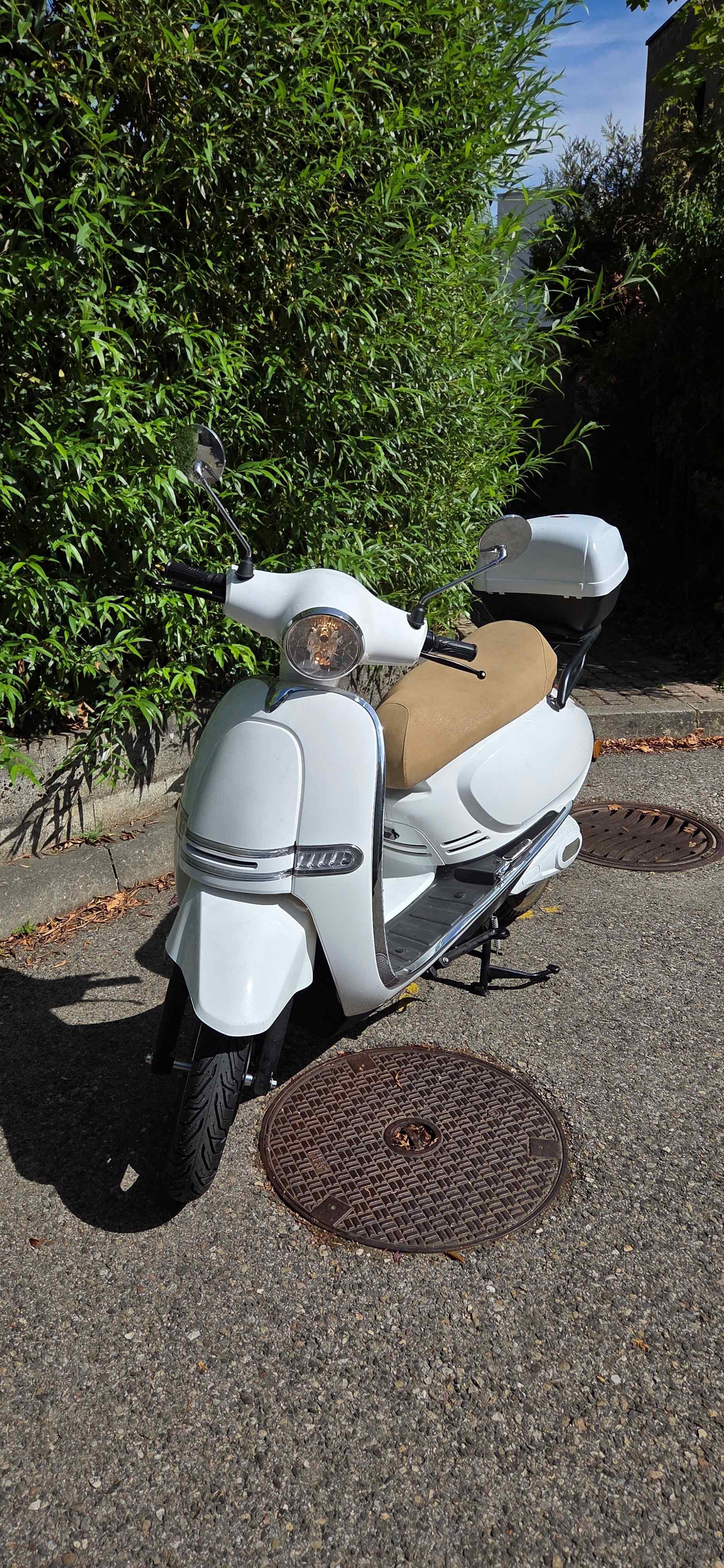EFUN PUSA 90 Erider-image-5