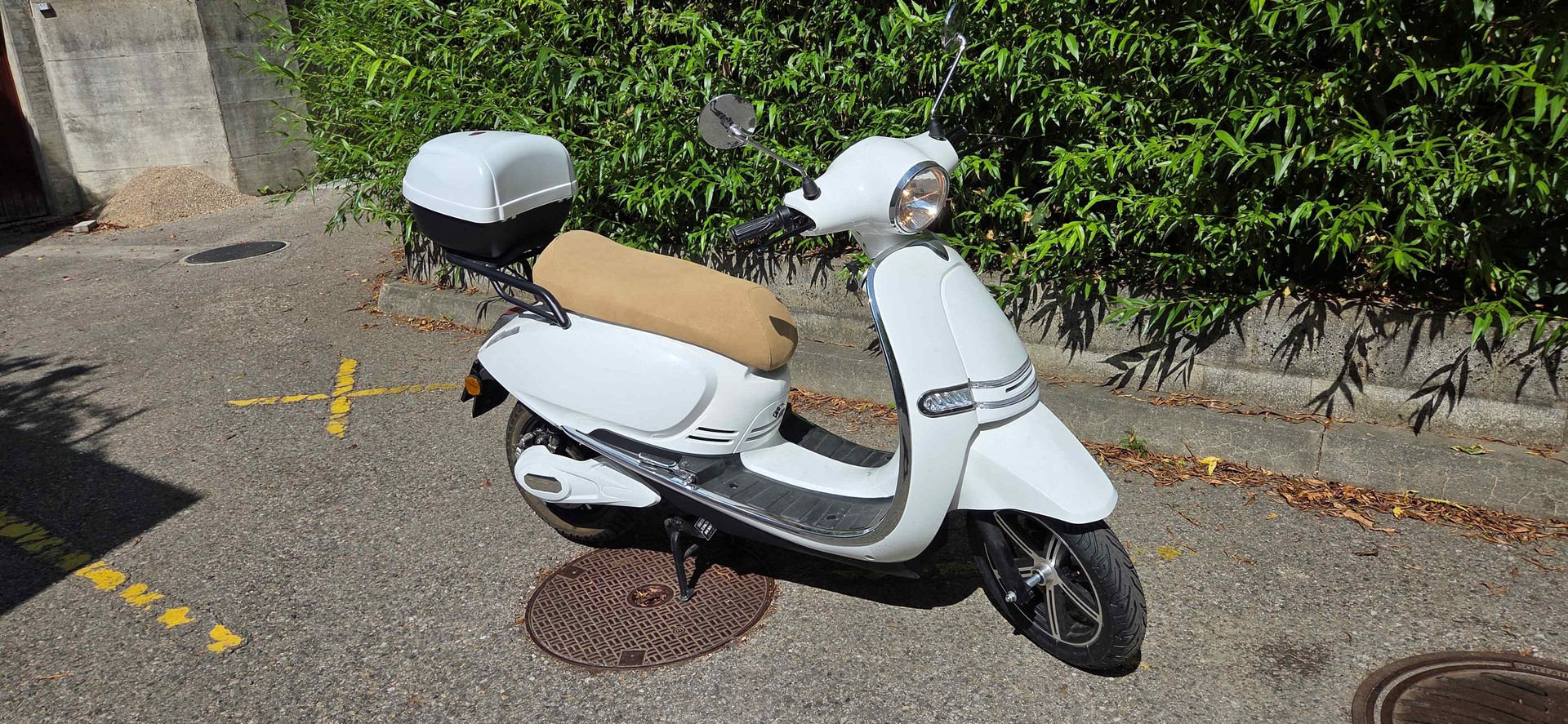 EFUN PUSA 90 Erider-image-1