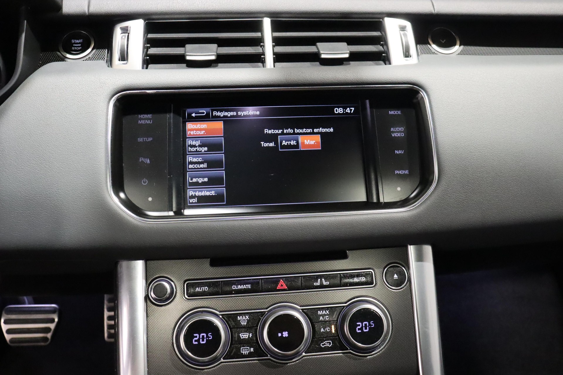 LAND ROVER Range Rover Sport 3.0 SDV6 HSE Dynamic-image-15