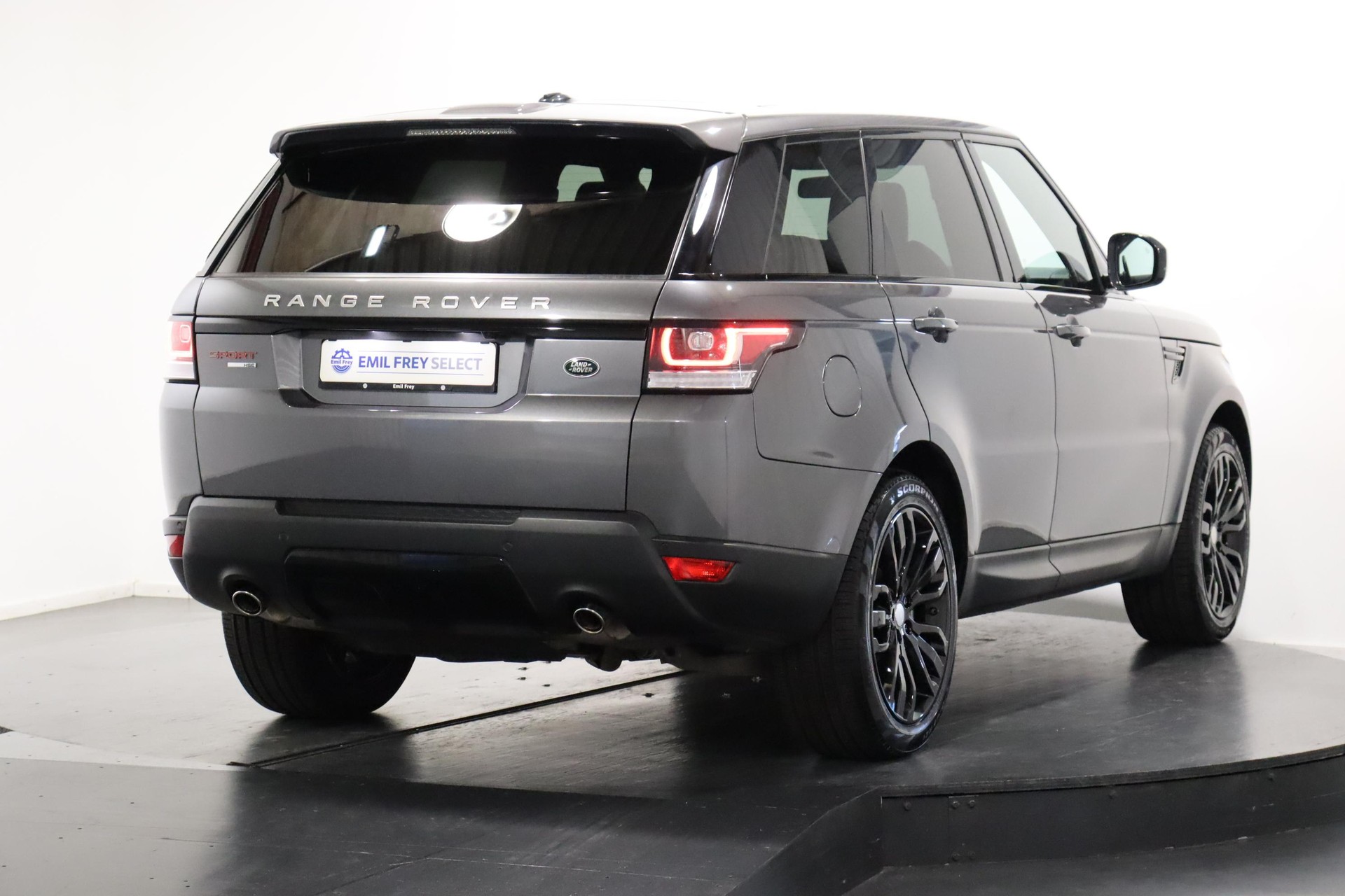 LAND ROVER Range Rover Sport 3.0 SDV6 HSE Dynamic-showroom-element-1