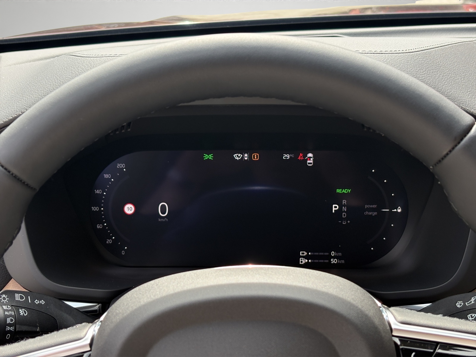 VOLVO XC60 T6 eAWD PluginHybrid Ultra Dark Geartronic-image-15