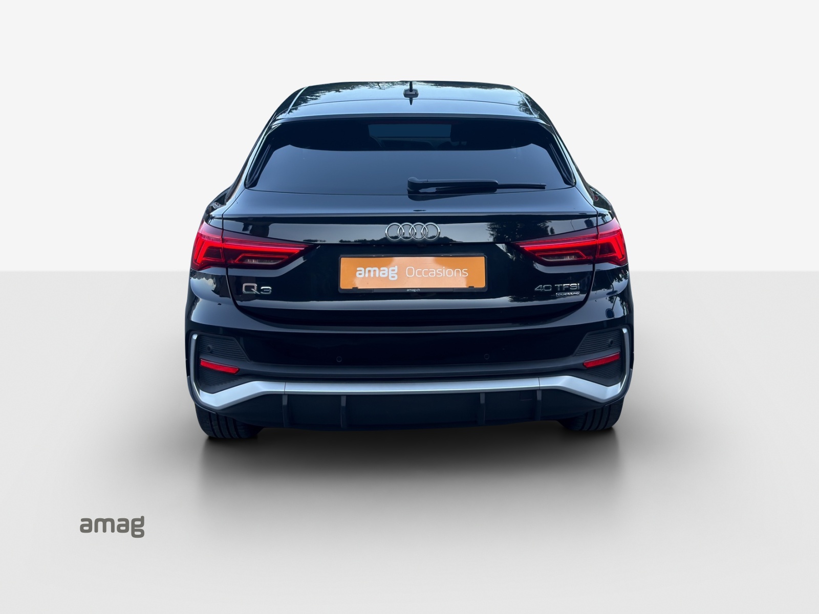 AUDI Q3 Sportback 40 TFSI S line quattro S-tronic-showroom-element-3