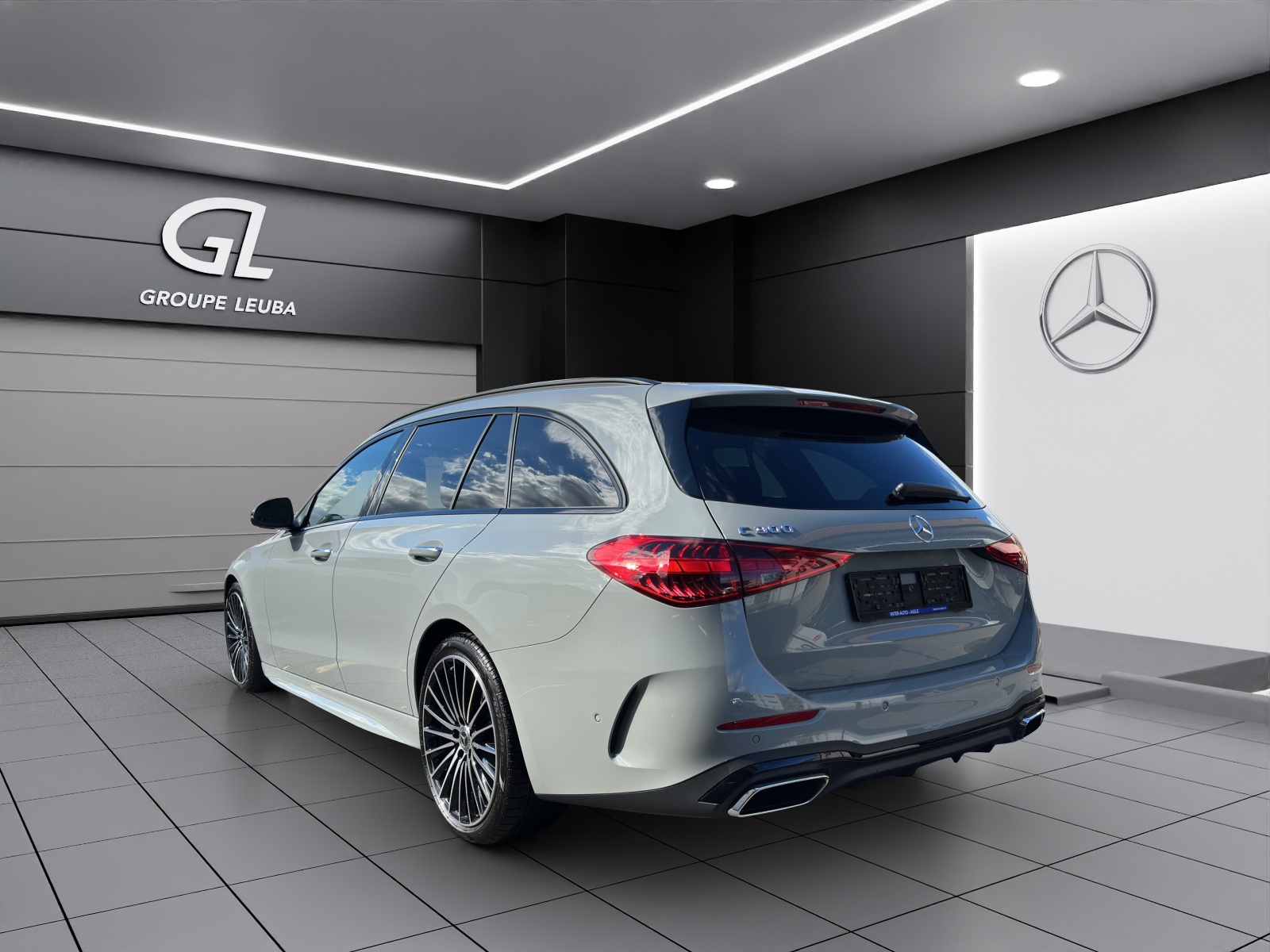 MERCEDES-BENZ C 300 T-showroom-element-3