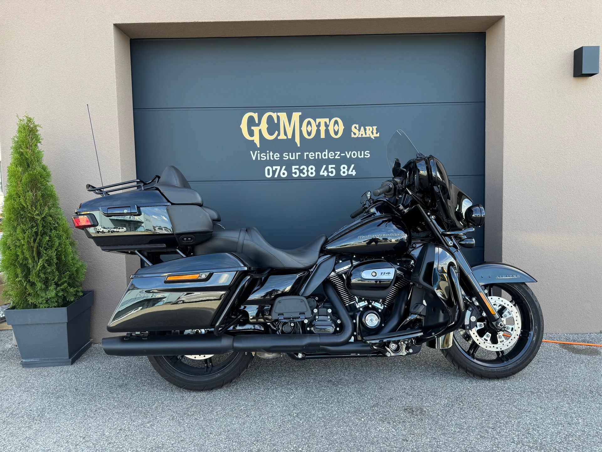 HARLEY-DAVIDSON FLHTK Electra Glide Ultra Limited Black Finish114-image-0