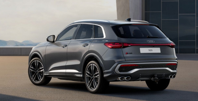 AUDI SQ5 TFSI quattro S-tronic-showroom-element-2