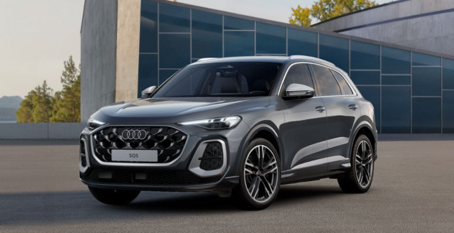 AUDI SQ5 TFSI quattro S-tronic