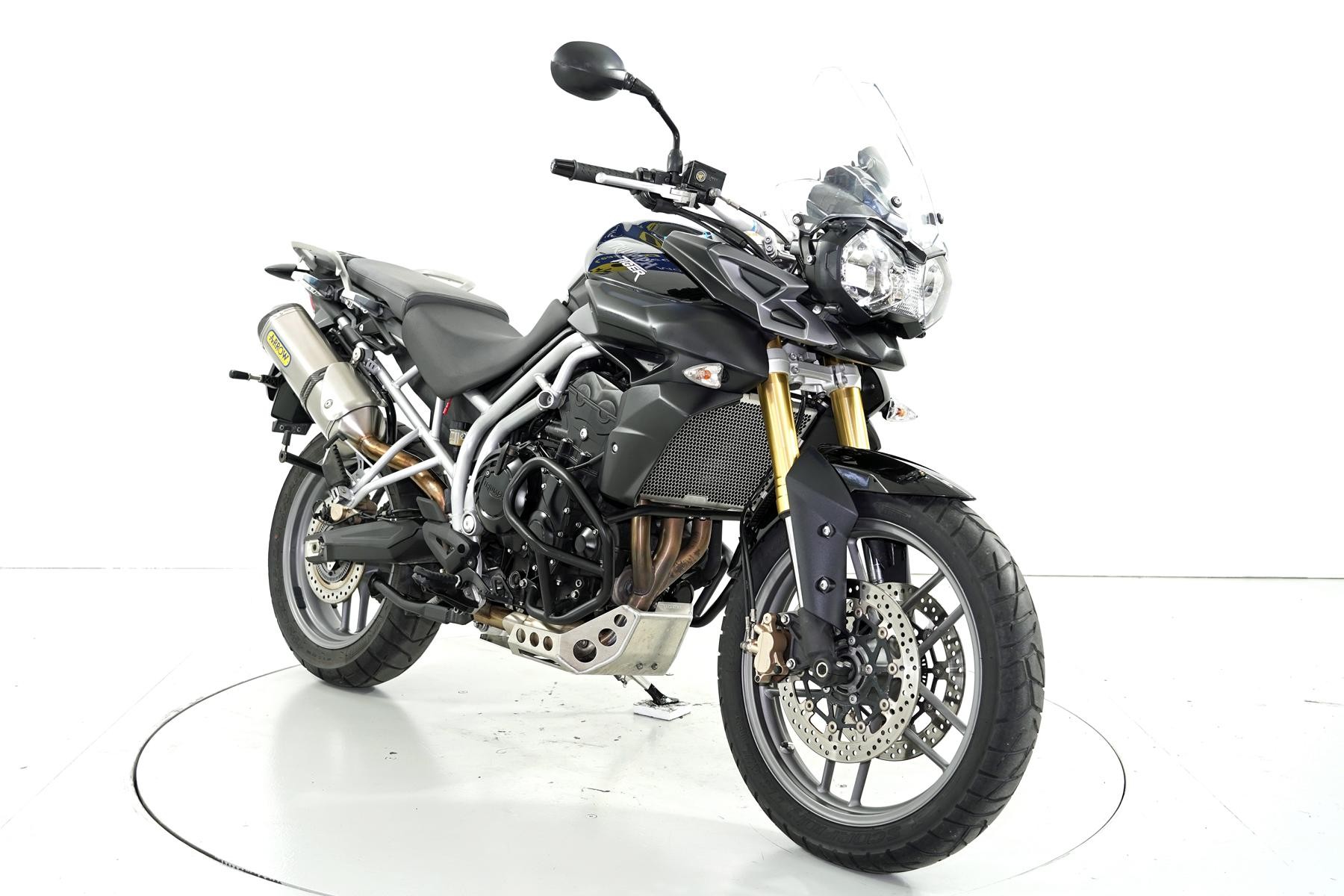 TRIUMPH Tiger 800 ABS-image-1