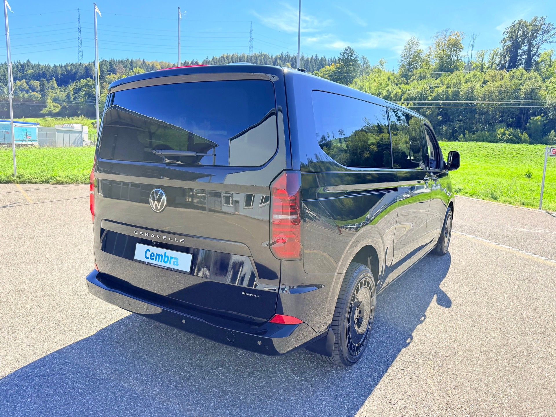 VW 4X4 "LANG CARAVELLE" 9 PLÄTZER. 2.0 TDI LWB 4 MOTION AUTOMAT. CH WAGEN 5 TÜRIG.-image-14
