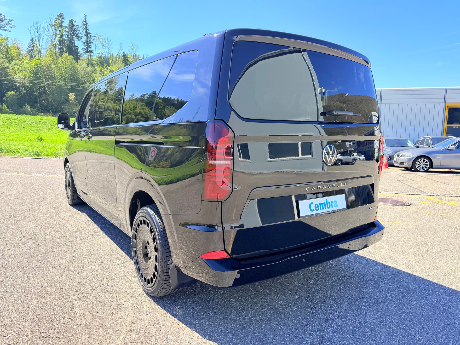 VW 4X4 "LANG CARAVELLE" 9 PLÄTZER. 2.0 TDI LWB 4 MOTION AUTOMAT. CH WAGEN 5 TÜRIG.-image-39